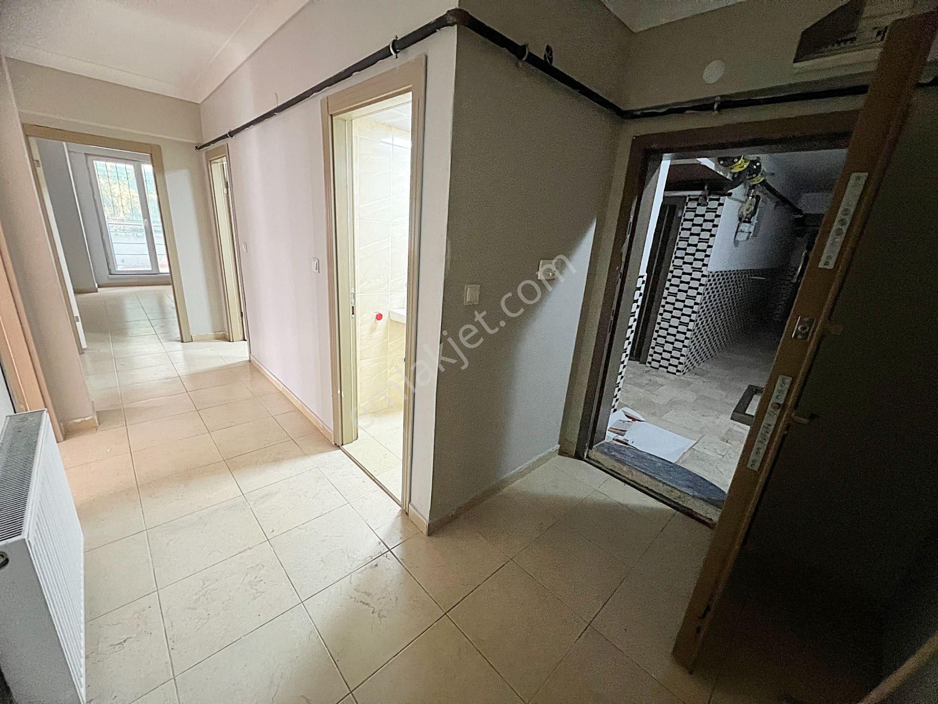 Cihandan Yükseltepe Karakeçili Cad Yakını Kiralık Geniş 2+1 - Görsel 20