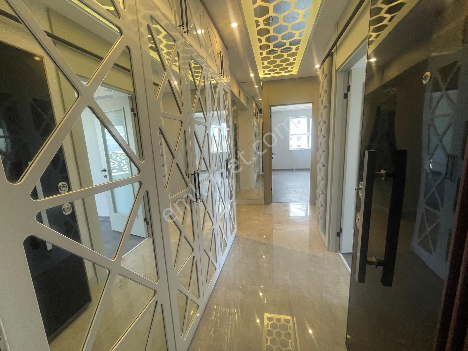 Bağlum Karakaya Da Ultra Lüks Yapılı Masrafsız Sıfır 3+1 Daire... - Görsel 12