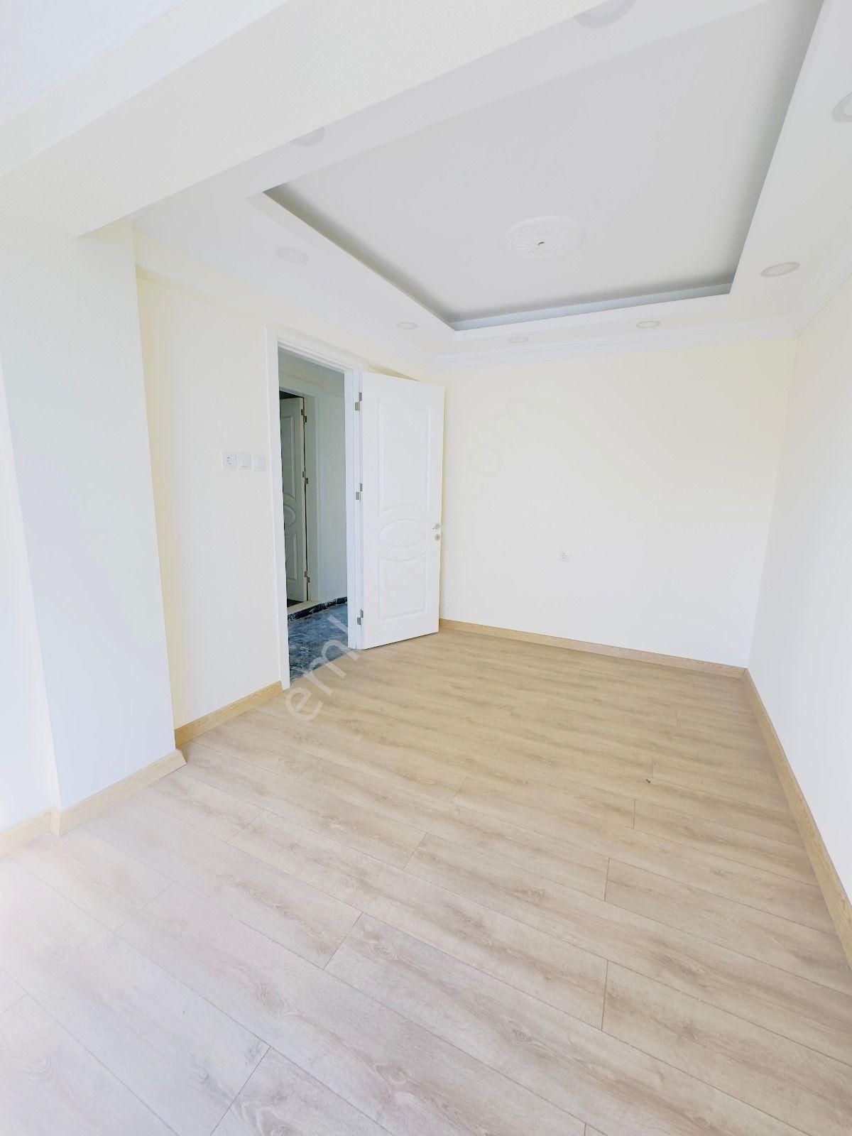 Didimde Denize Yakın 3+1 Teraslı Villa - Görsel 17