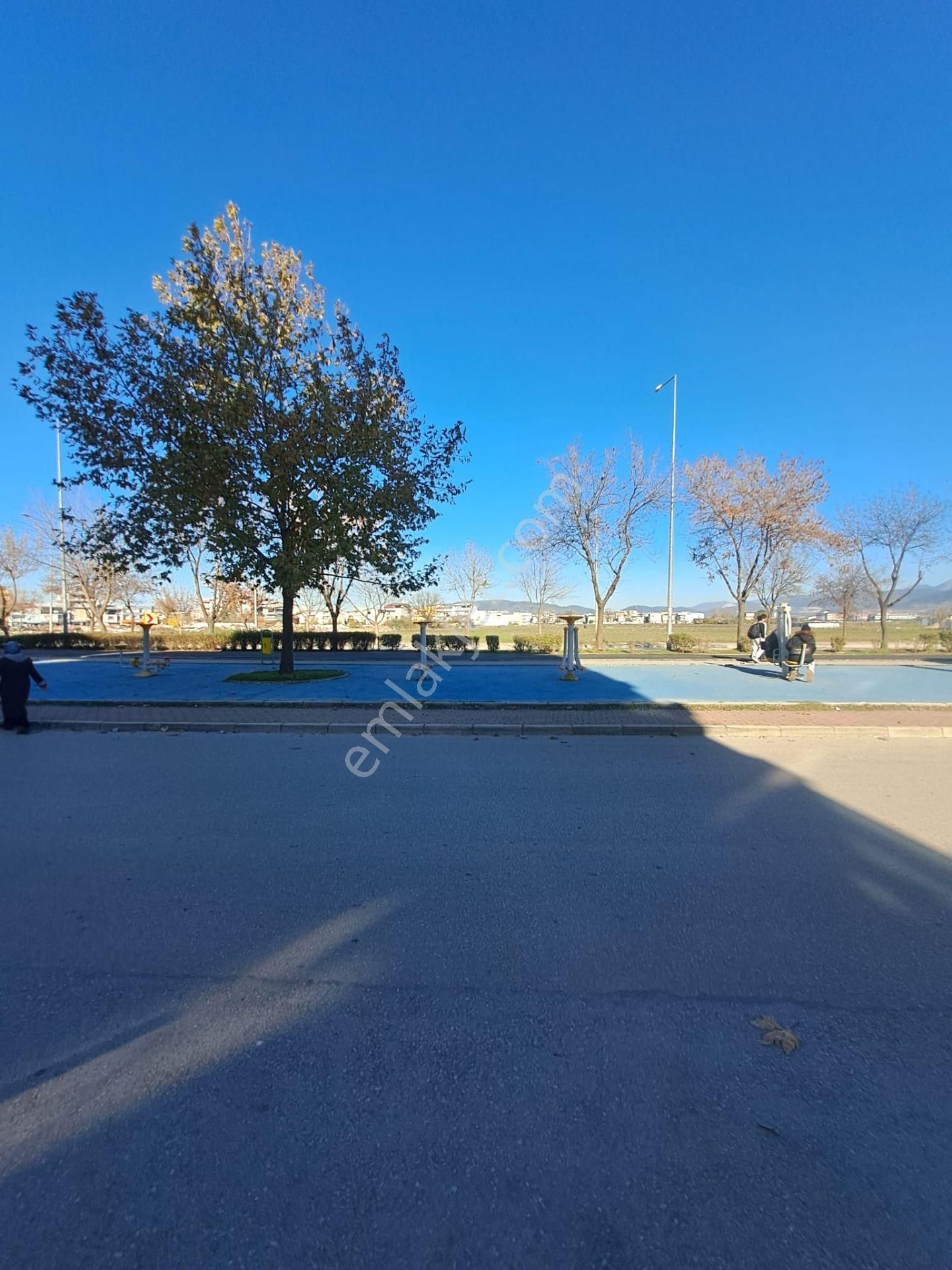 Re/max Advantage'den Panayır'da 3 Cepheli Köşe Kiralık Dükkan - Görsel 16