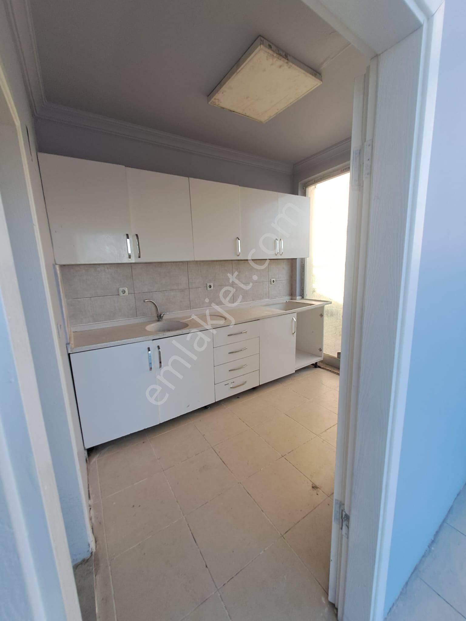 Re/max Advantage'den Panayır'da 3 Cepheli Köşe Kiralık Dükkan - Görsel 12
