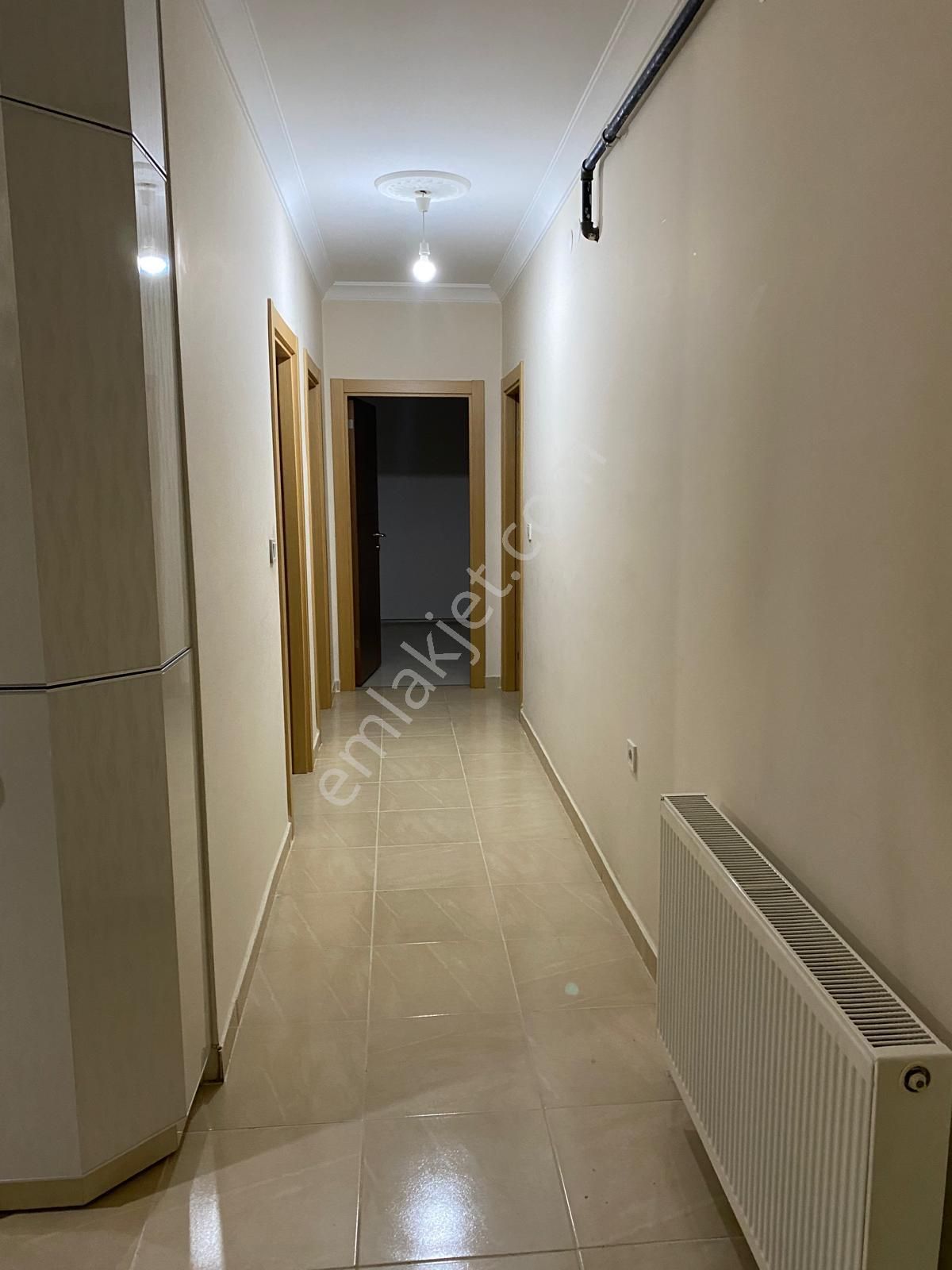 Bağlum Merkezde Kiralık 3+1 Daire - Görsel 3