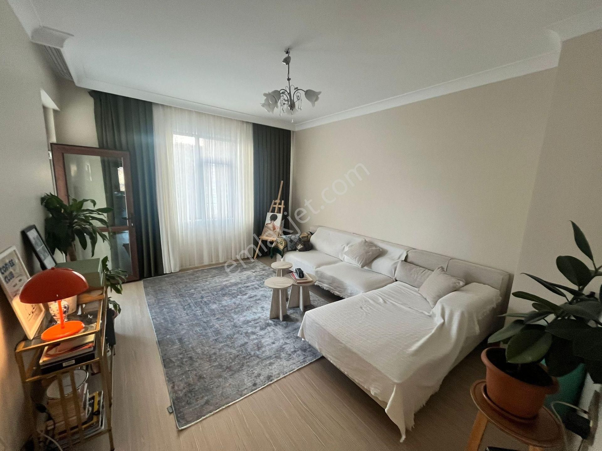 İsa Kavak Gayrimenkul'den Selçuklu Hacıkaymak Mahallesi’nde 3+1 Daire