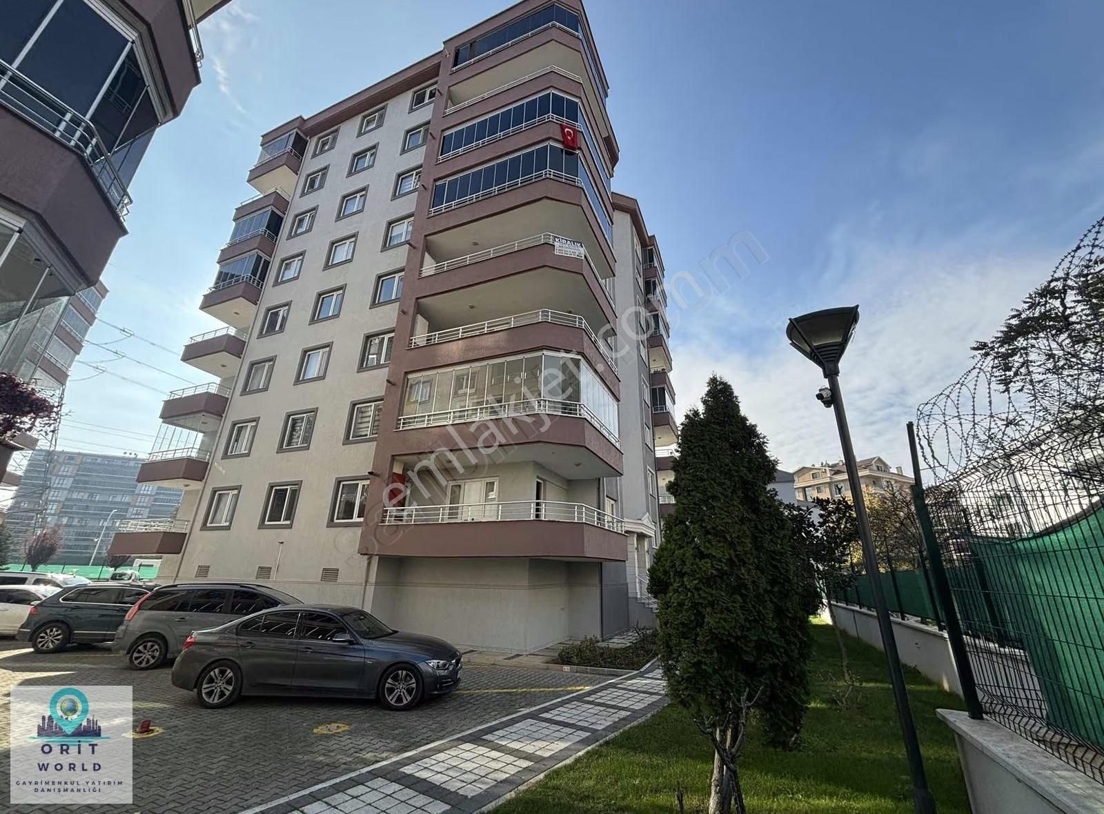 Özlüce'de Kiralık Perge Sitesi 4+1 Daire - Görsel 22