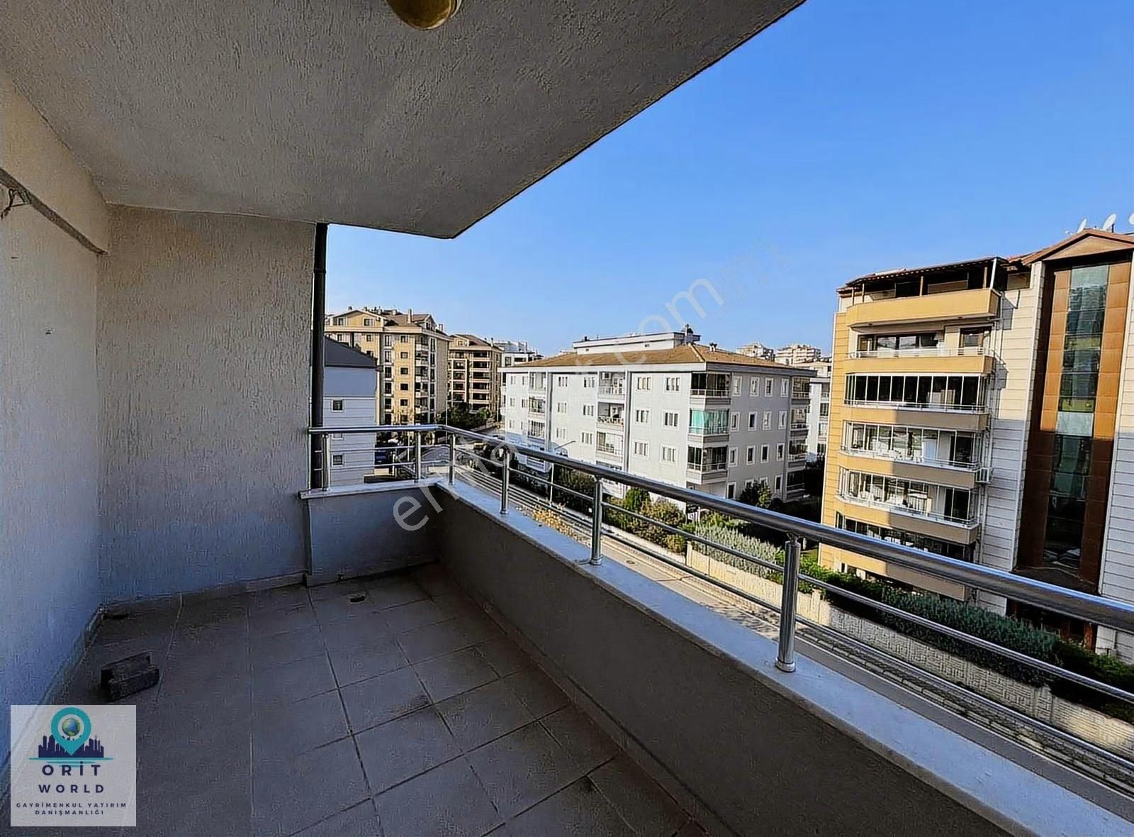 Özlüce'de Kiralık Perge Sitesi 4+1 Daire - Görsel 32