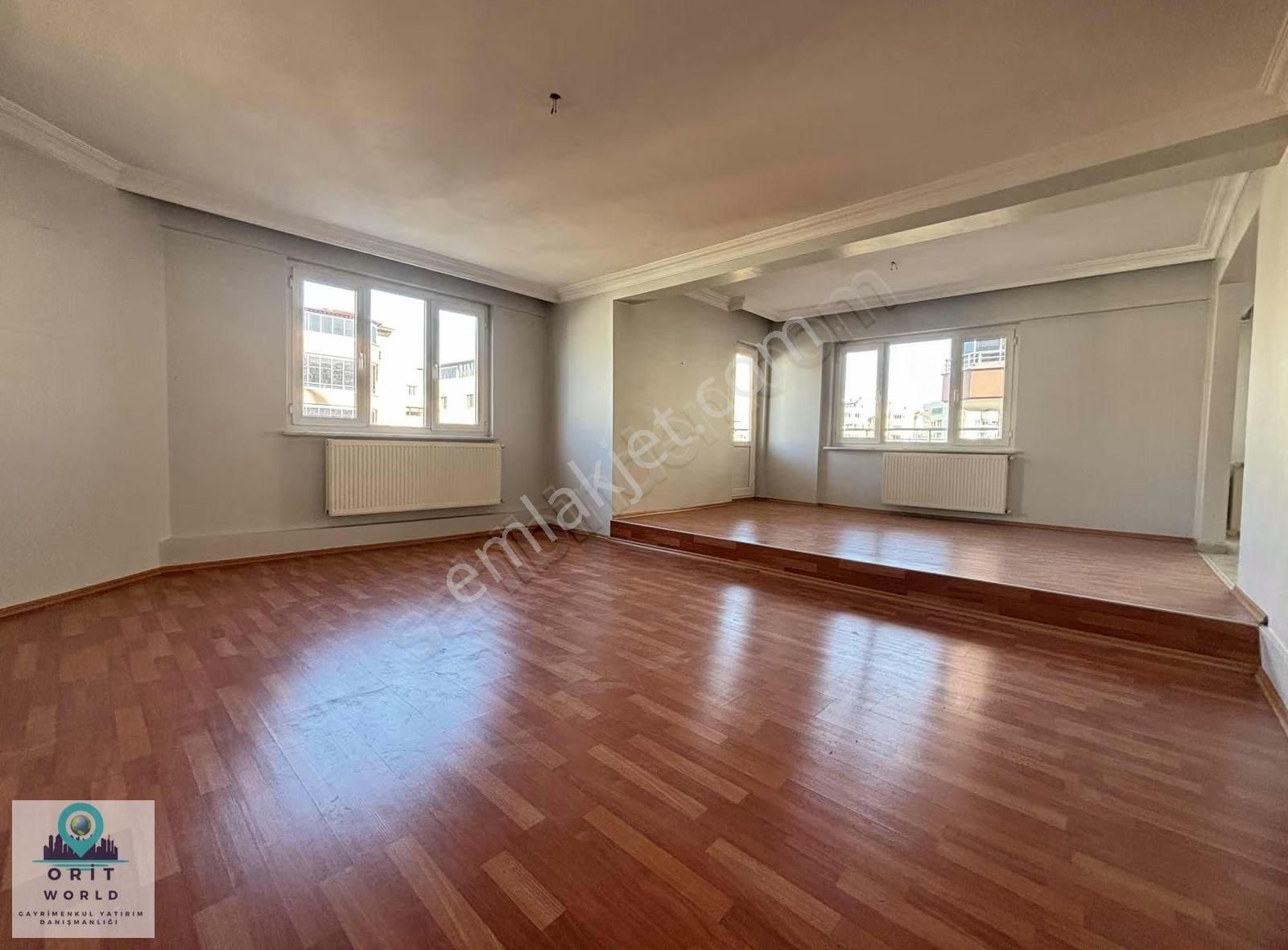 Özlüce'de Kiralık Perge Sitesi 4+1 Daire - Görsel 4