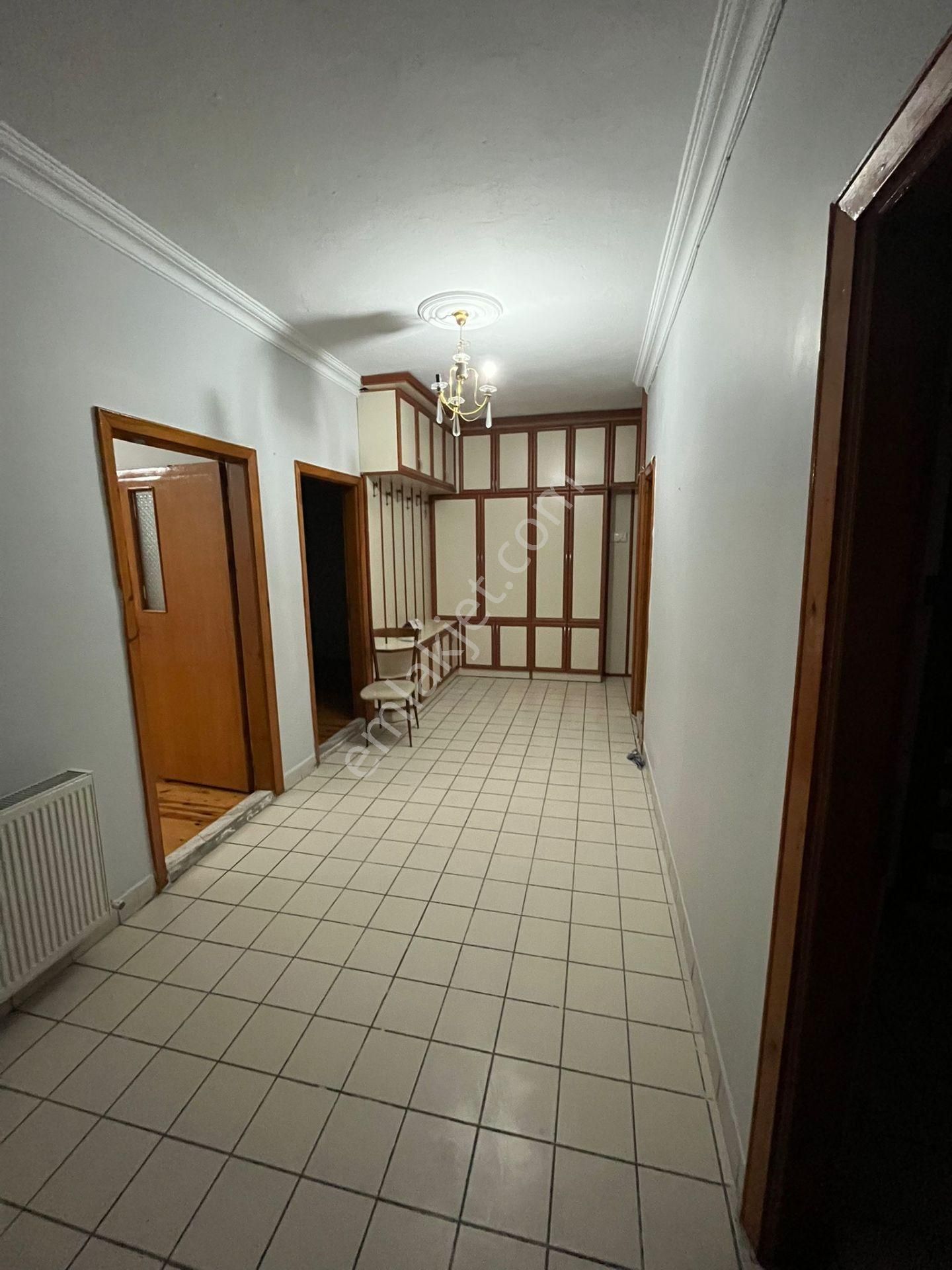 İsa Kavak Gayrimenkul'den Selçuklu Işıklar Mahallesi’nde Kiralık 3+1 Daire - Görsel 8