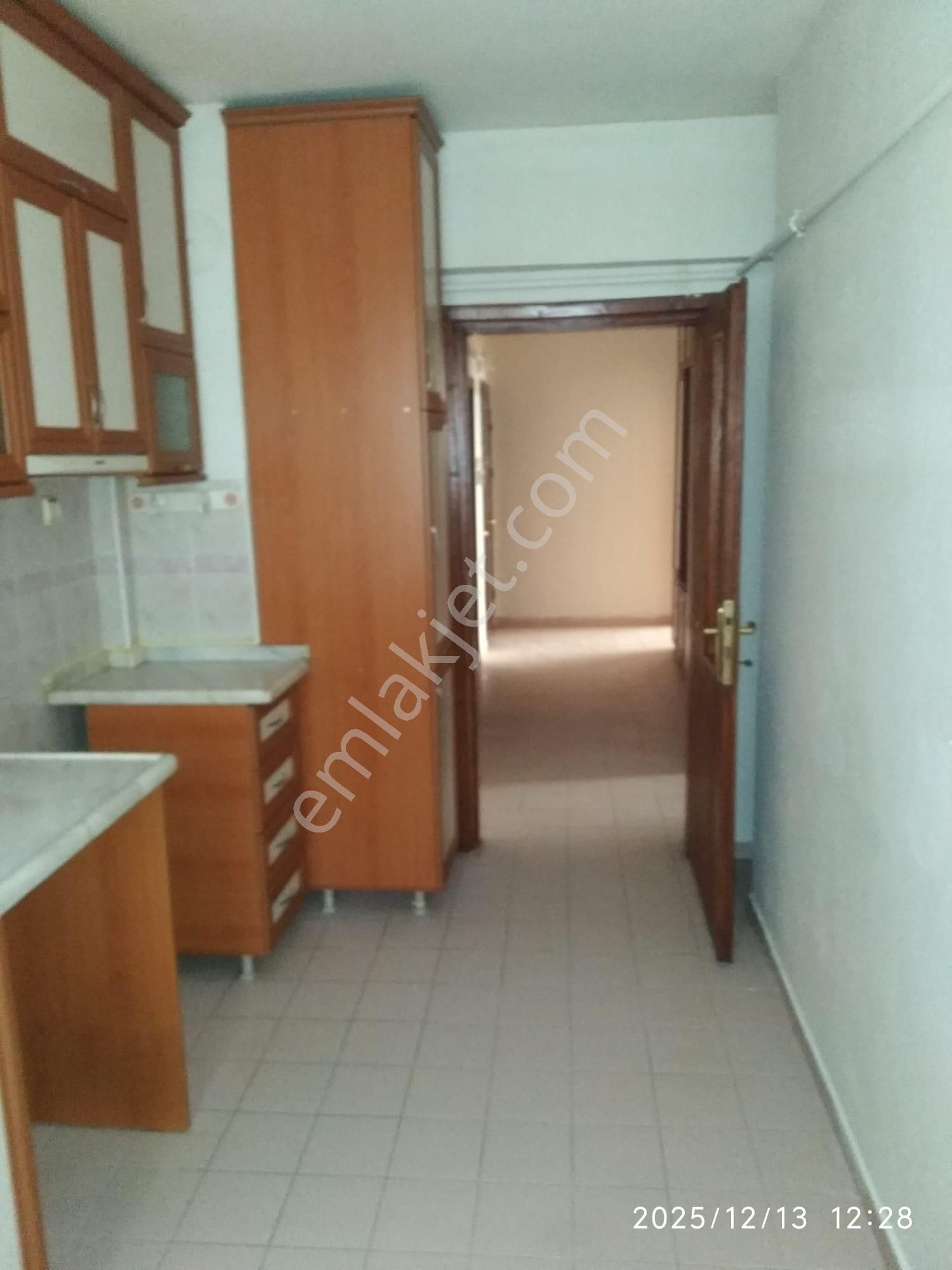 Demetevler Hastane Metrosuna Yakın, Yüksek Giriş, Ön Cephe, 3+1 Kiralık Daire. - Görsel 22