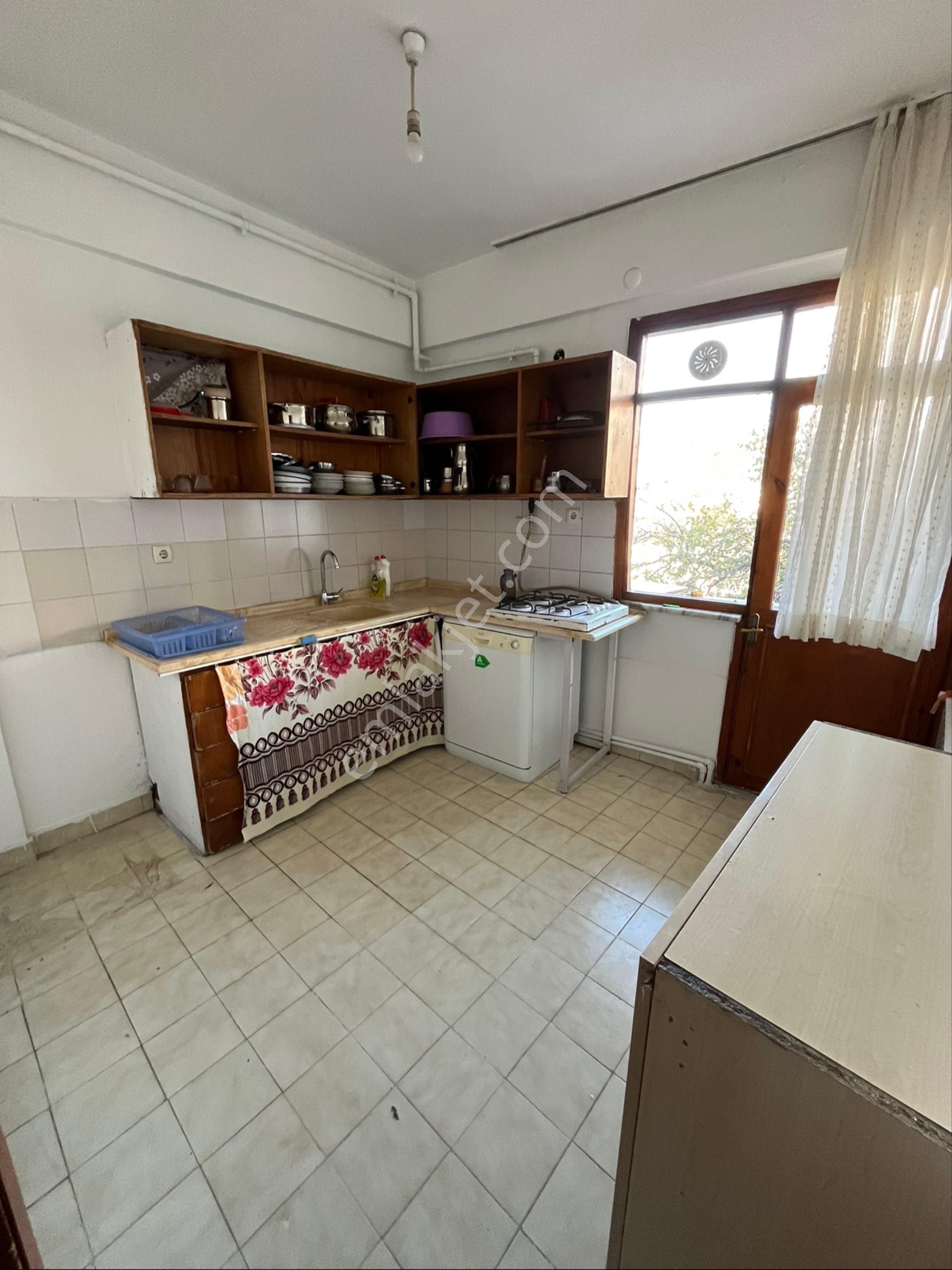 Ümraniye Site Mahallesi Atay Caddedi Uzerinde - Görsel 8