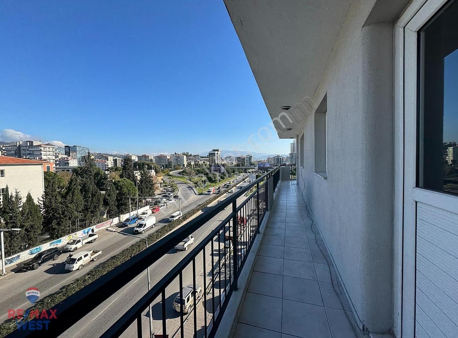 Anadolu Cadesi Üzeri 3+1 Kiralık Daire - Görsel 13