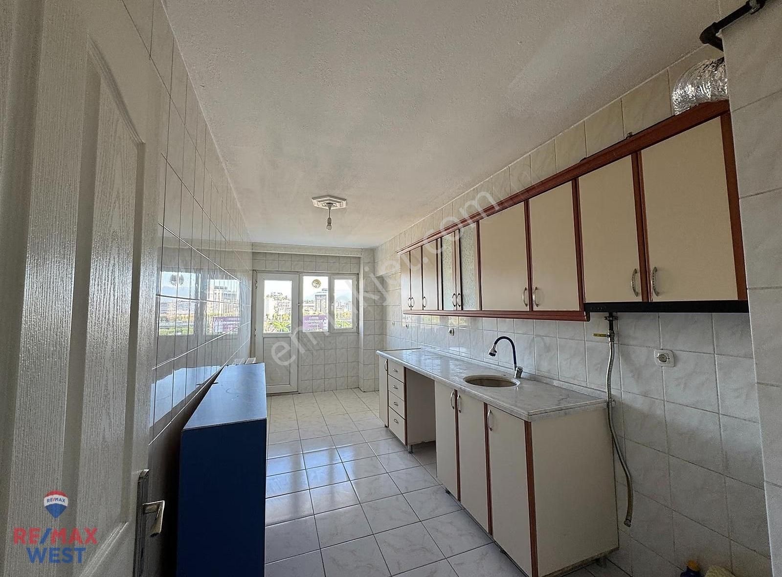 Anadolu Cadesi Üzeri 3+1 Kiralık Daire - Görsel 15