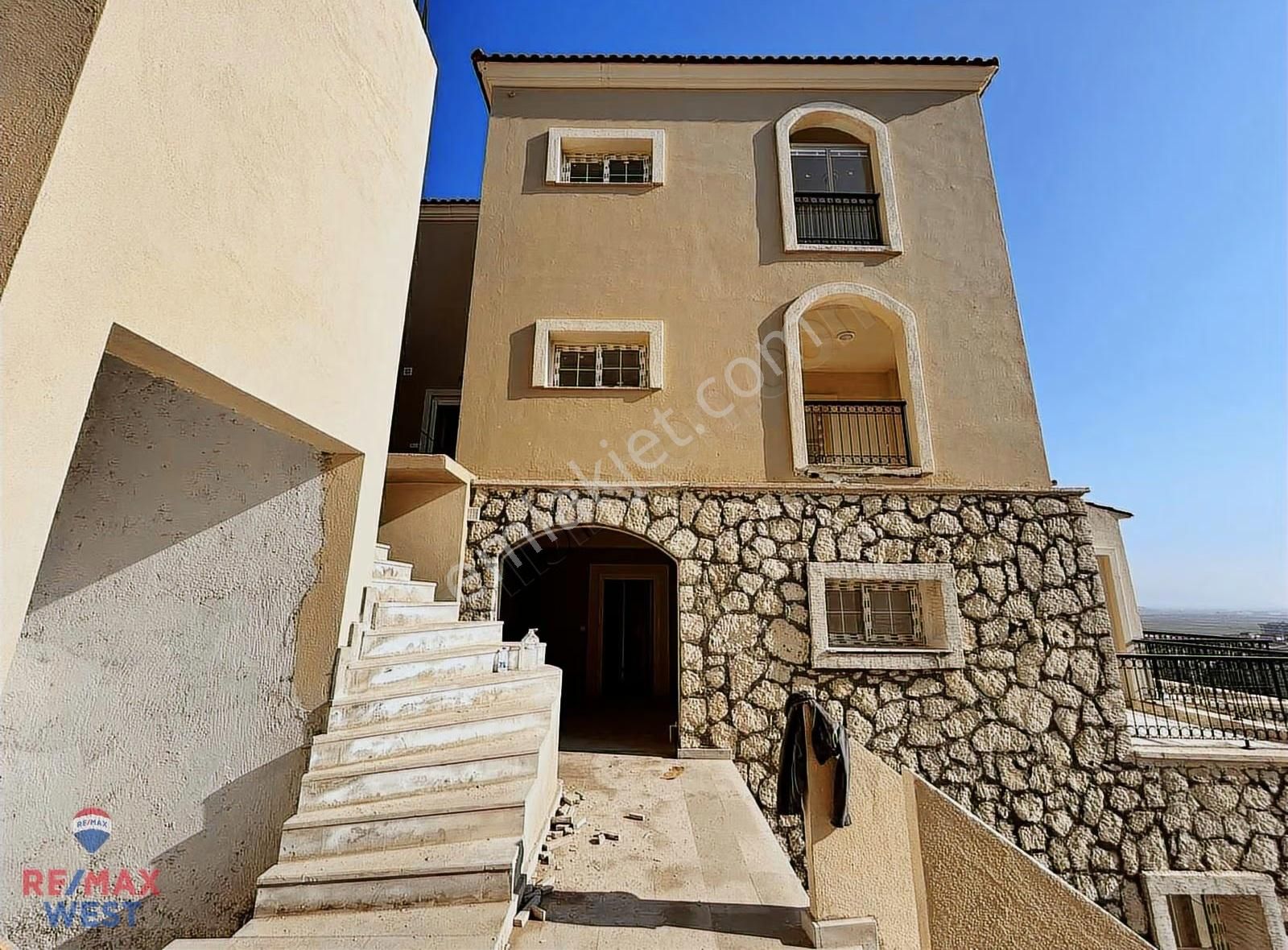 Villakent Villarima Kaleköy Sitesinde Teraslı Satılık 3+1 Daire - Görsel 27