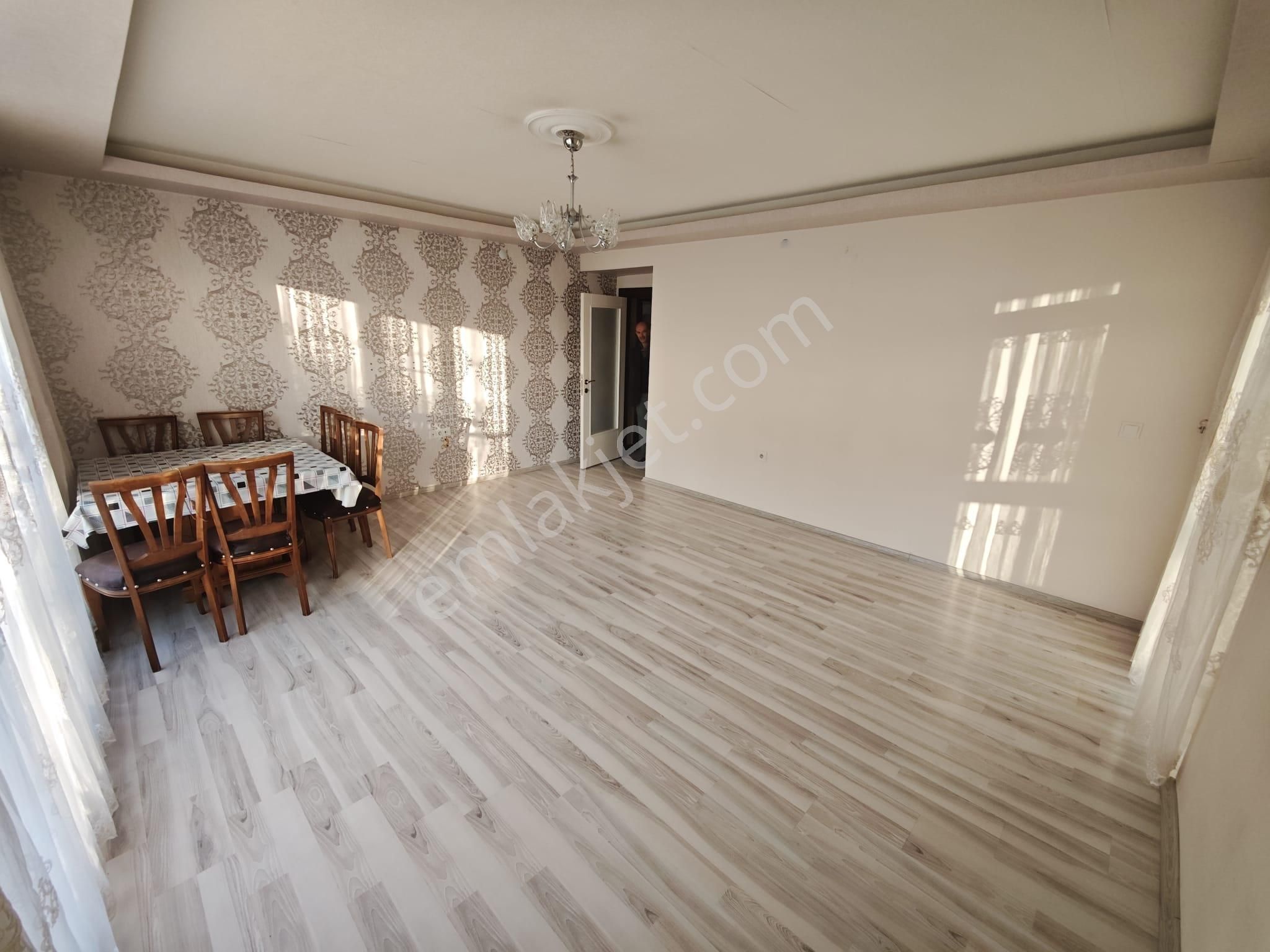 Lider Emlak'tan **ön Cepheli** 3+1 Satılık Daire - Görsel 11