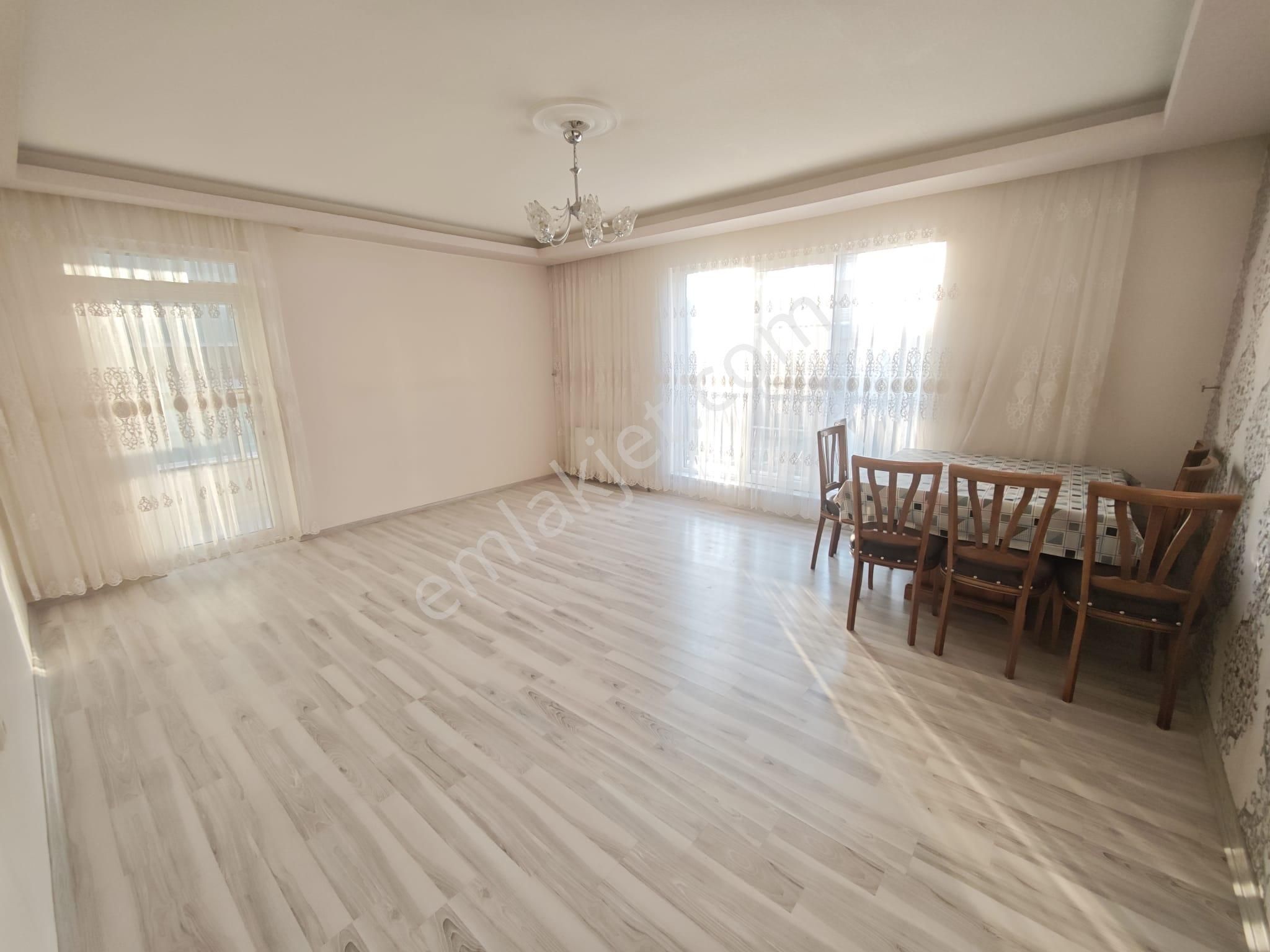 Lider Emlak'tan **ön Cepheli** 3+1 Satılık Daire - Görsel 10