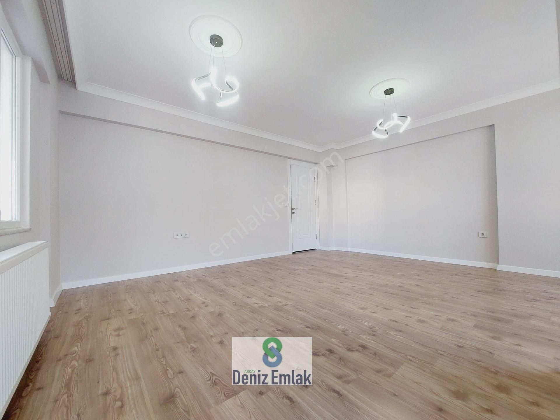 Denizden Akçayda Öncephe Arakat Doğalgazlı Masrafsız Satılık 3+1 Daire. - Görsel 31