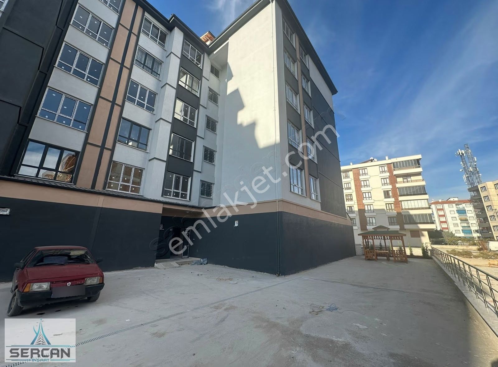 Hamzaoglu Mah. Sarıyakup Caddesine Cephe 3+1 Daire - Görsel 2