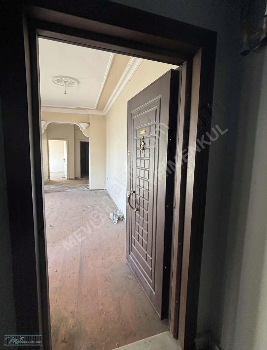 Darıca Emek Mahallesin De Ana Cadde Üzerin De Satılık Daire - Görsel 3