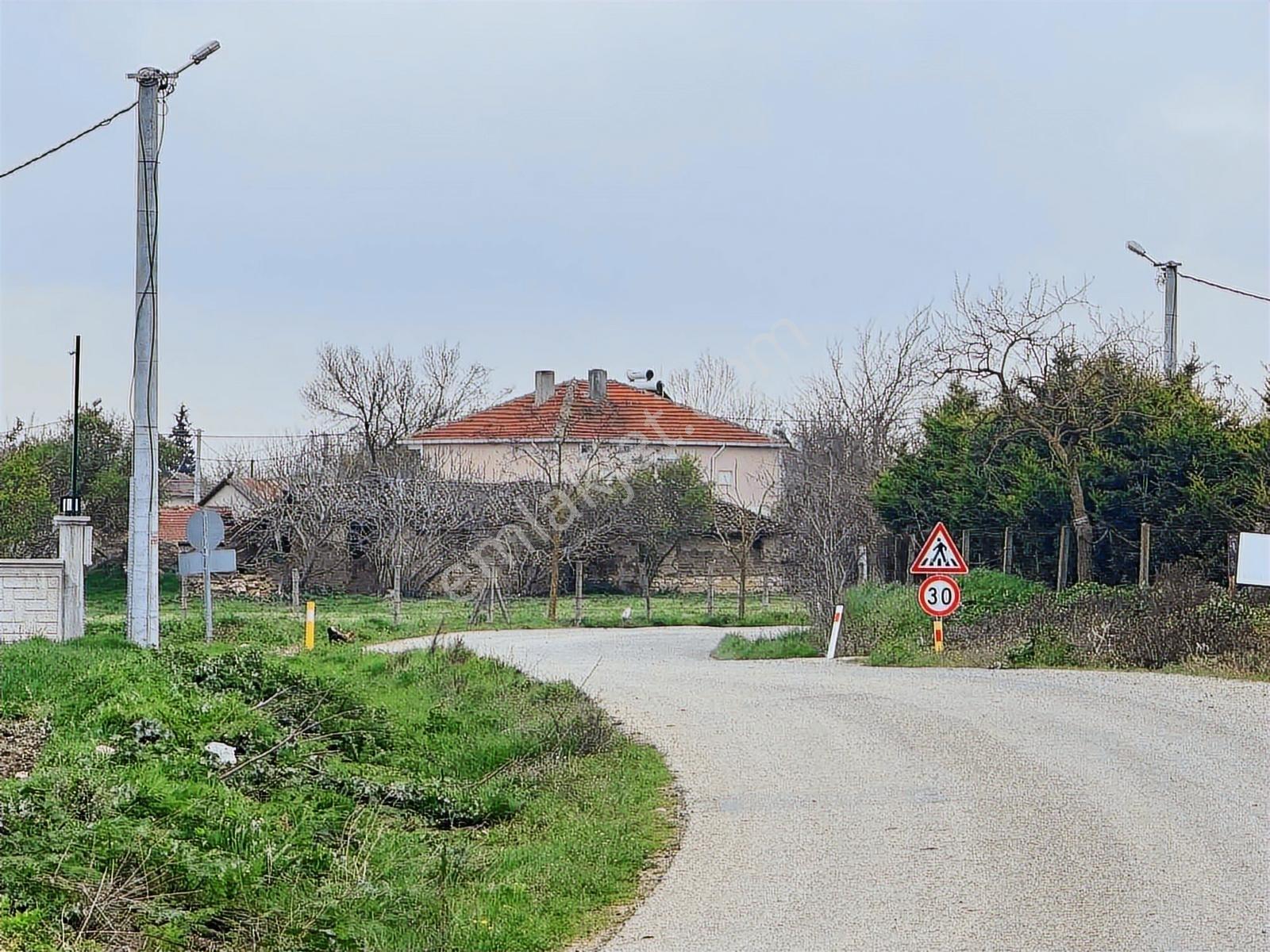 Vize Düzova Mahalle Yanında 225 M2 Yerimiz Satışta (uygun Fiyat) - Görsel 12