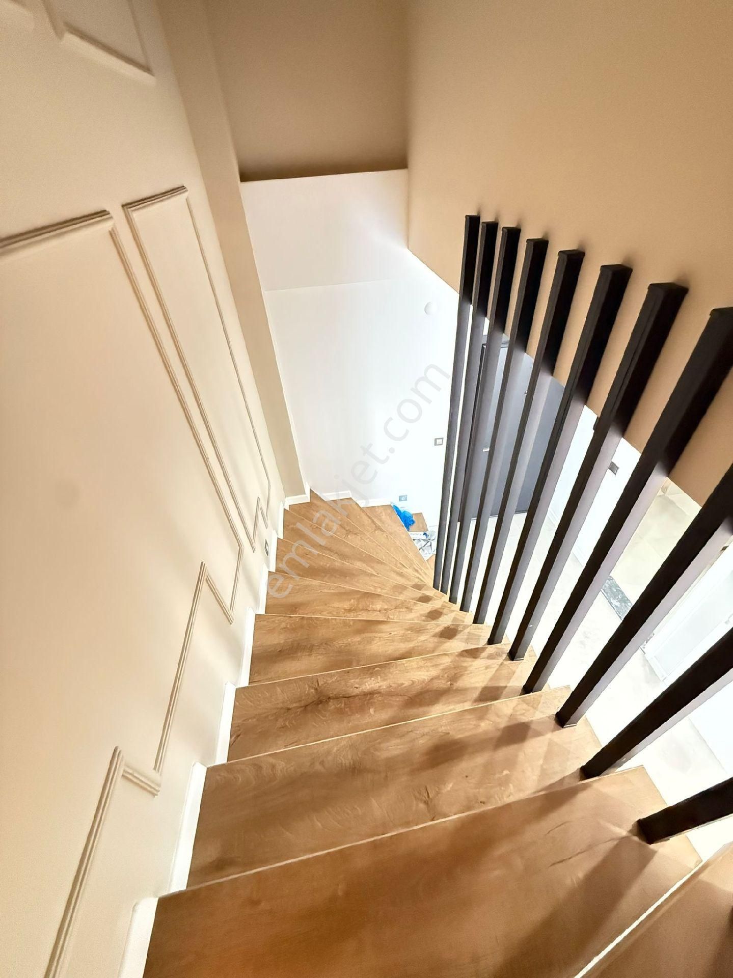 Kuşadası Güzelçamlı'da Sıfır 2+1 Eşyalı Villa - Görsel 17