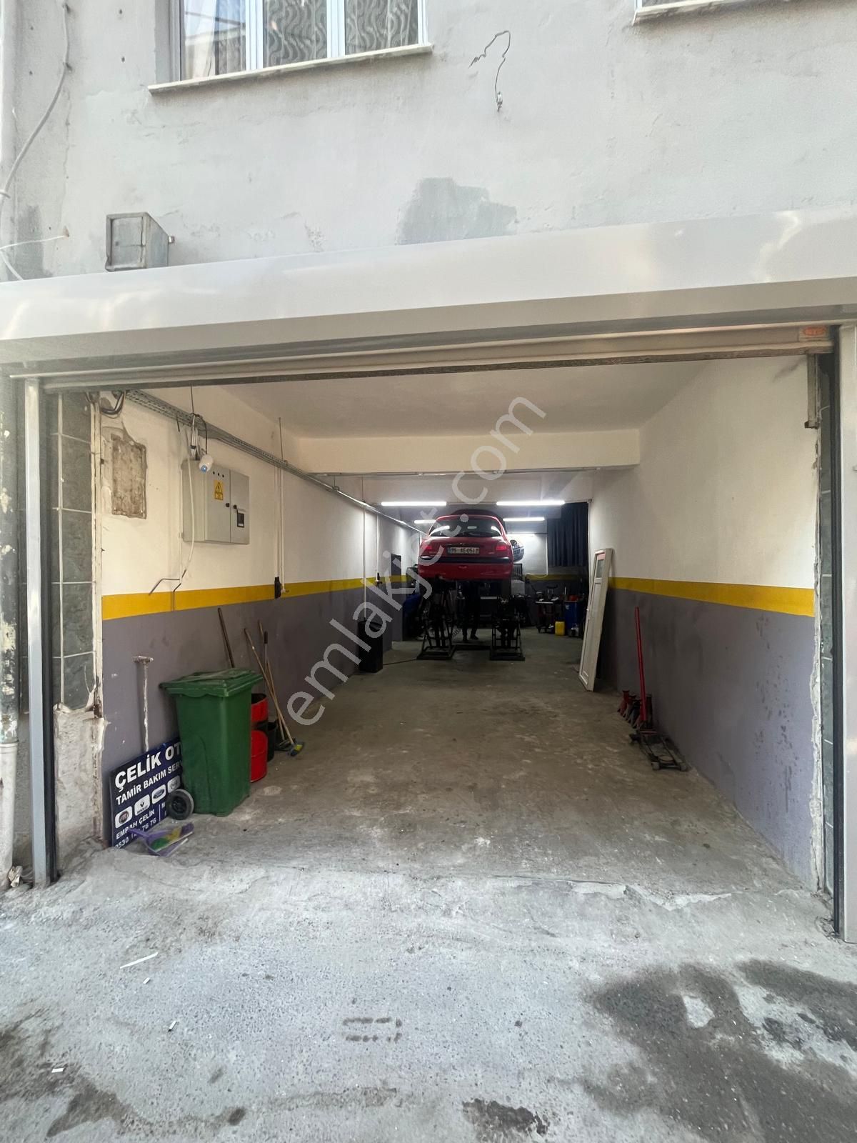 Karabağlarda Satılık ''çift'' Dükkan - Görsel 2