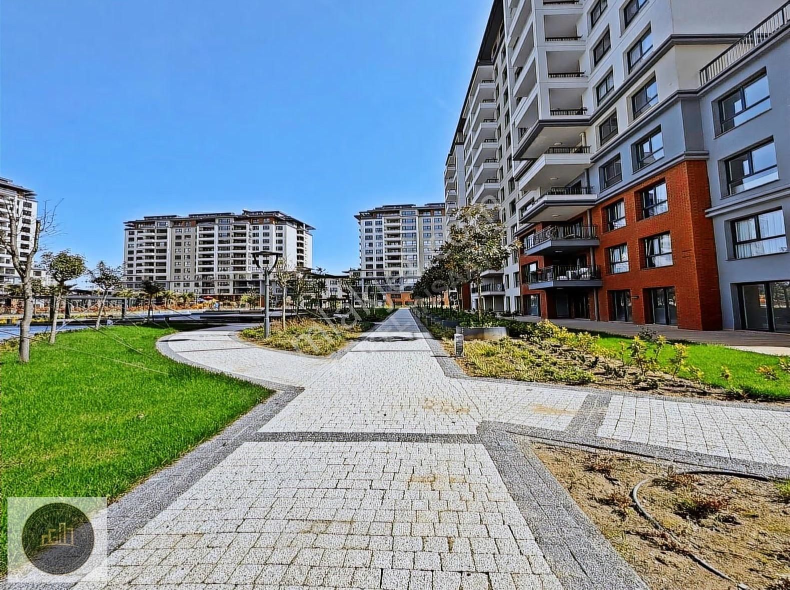 Beylikdüzü Full Konsept Site İçerisi'nde Geniş M2 Arakat 4+1 !!! - Görsel 28