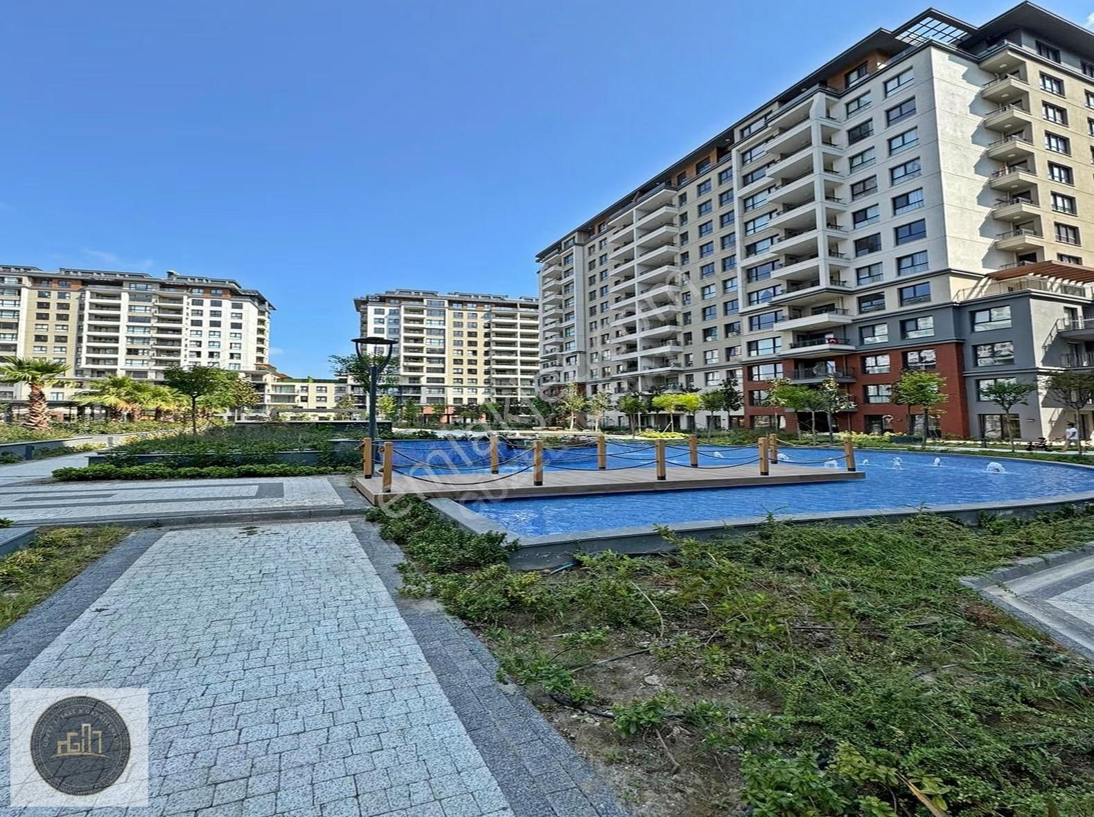 Beylikdüzü Full Konsept Site İçerisi'nde Geniş M2 Arakat 4+1 !!! - Görsel 2