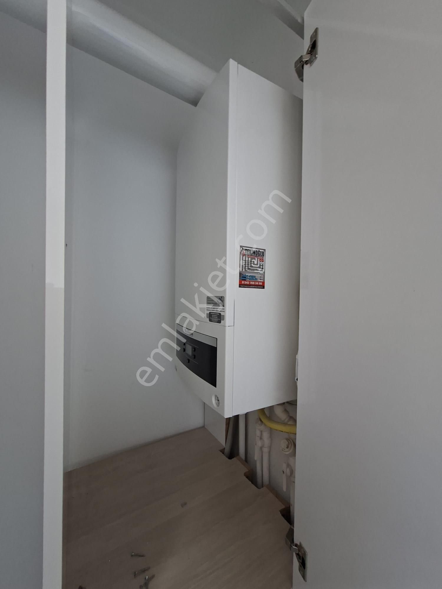 Recep Ümit Emlak'tan Hacı Ali Bey Mahallesinde Sakarya-1 Caddesi Yakınında Satılık Ferah 2+1 Daire - Görsel 13