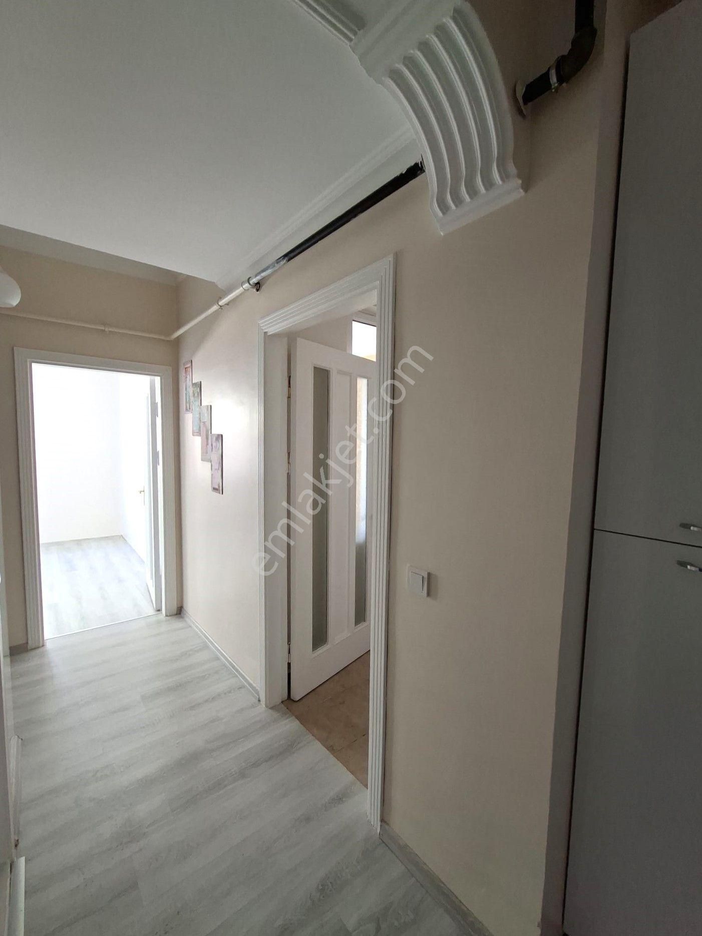 Recep Ümit Emlak'tan Hacı Ali Bey Mahallesinde Sakarya-1 Caddesi Yakınında Satılık Ferah 2+1 Daire - Görsel 25