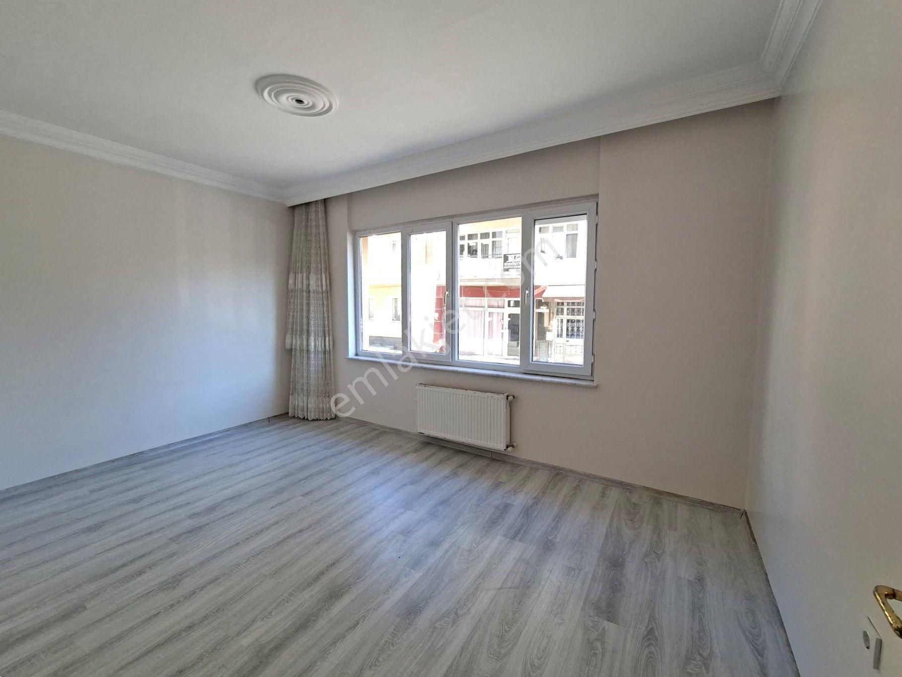 Recep Ümit Emlak'tan Hacı Ali Bey Mahallesinde Sakarya-1 Caddesi Yakınında Satılık Ferah 2+1 Daire - Görsel 7