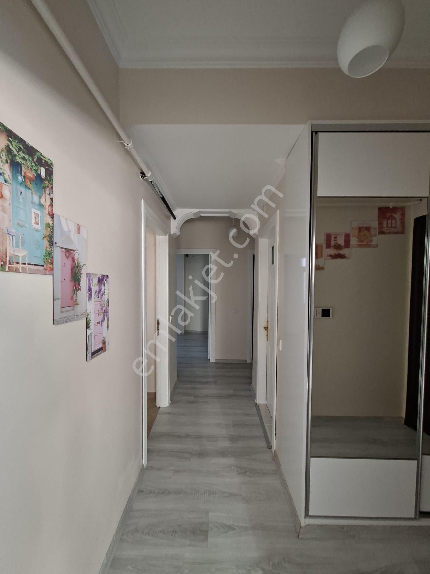 Recep Ümit Emlak'tan Hacı Ali Bey Mahallesinde Sakarya-1 Caddesi Yakınında Satılık Ferah 2+1 Daire - Görsel 27