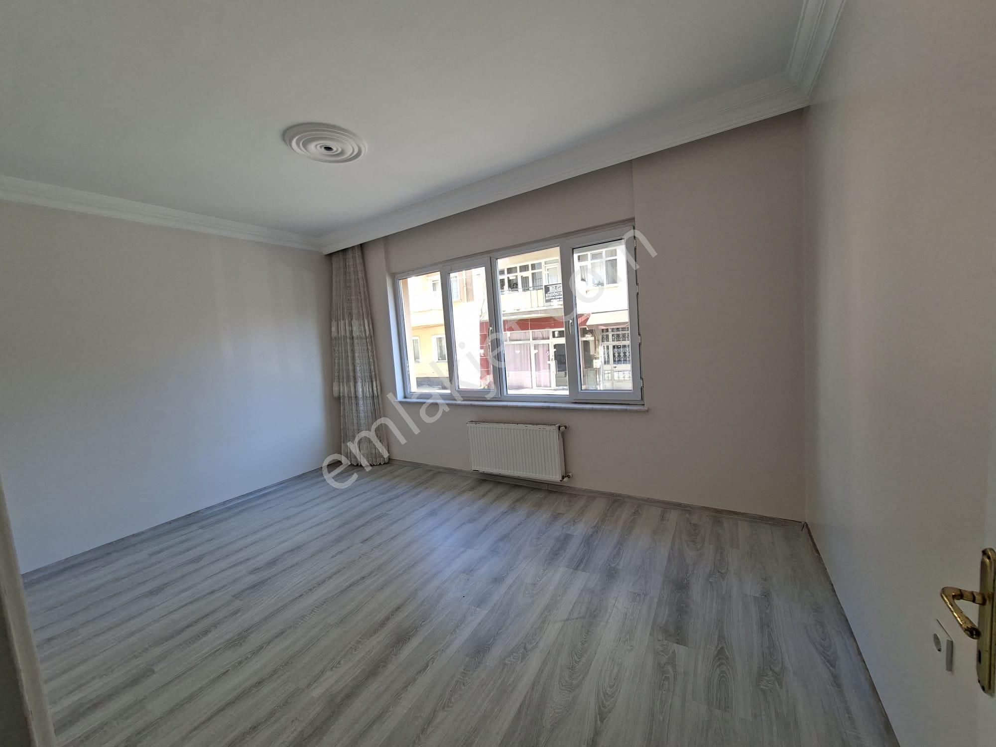 Recep Ümit Emlak'tan Hacı Ali Bey Mahallesinde Sakarya-1 Caddesi Yakınında Satılık Ferah 2+1 Daire - Görsel 4