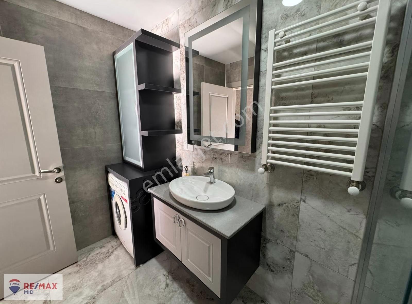 Remax Mid Satılık 2+1 Arakat Ebeveyn Banyolu Premium Daire - Görsel 8