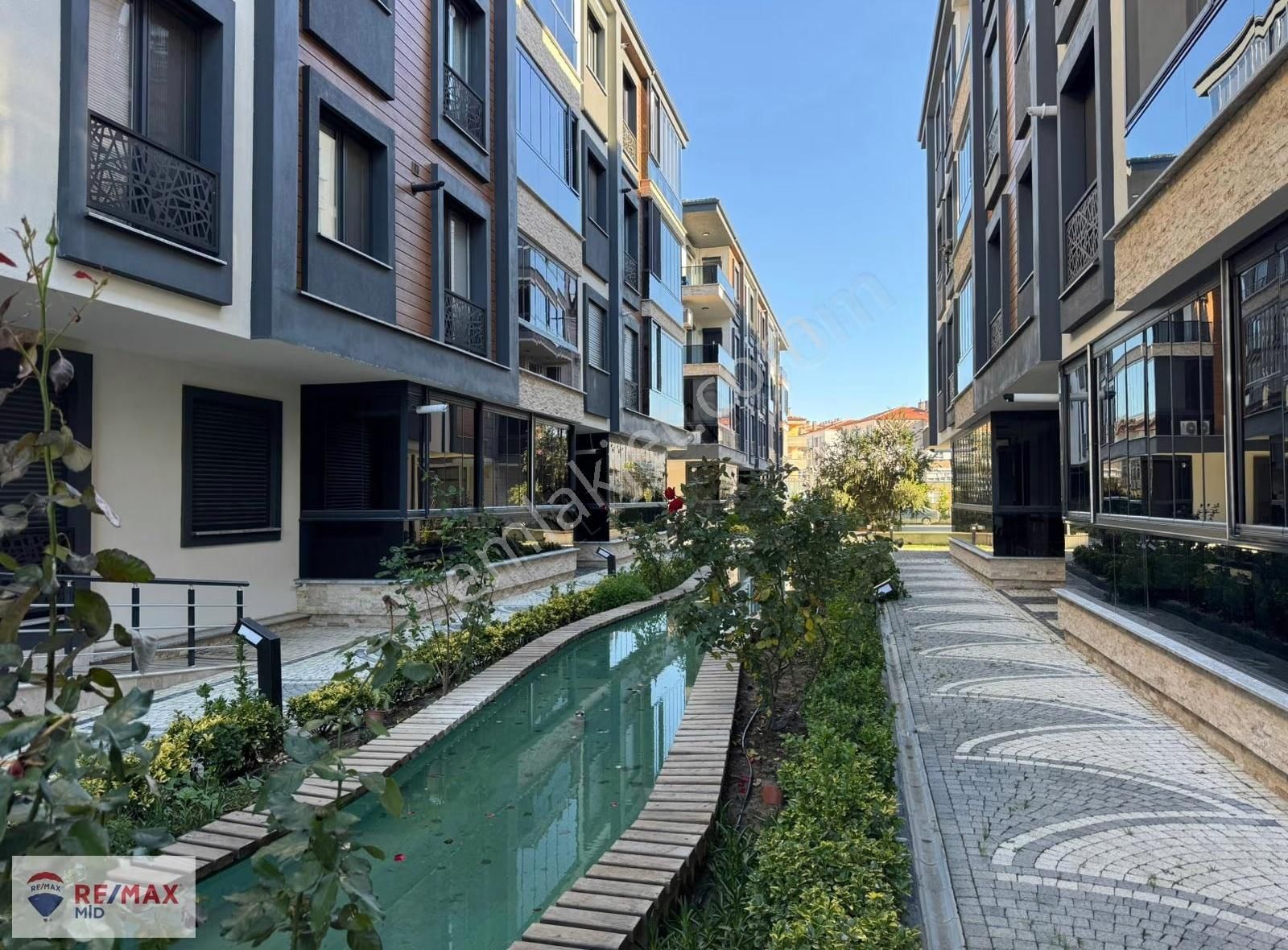 Remax Mid Satılık 2+1 Arakat Ebeveyn Banyolu Premium Daire - Görsel 13