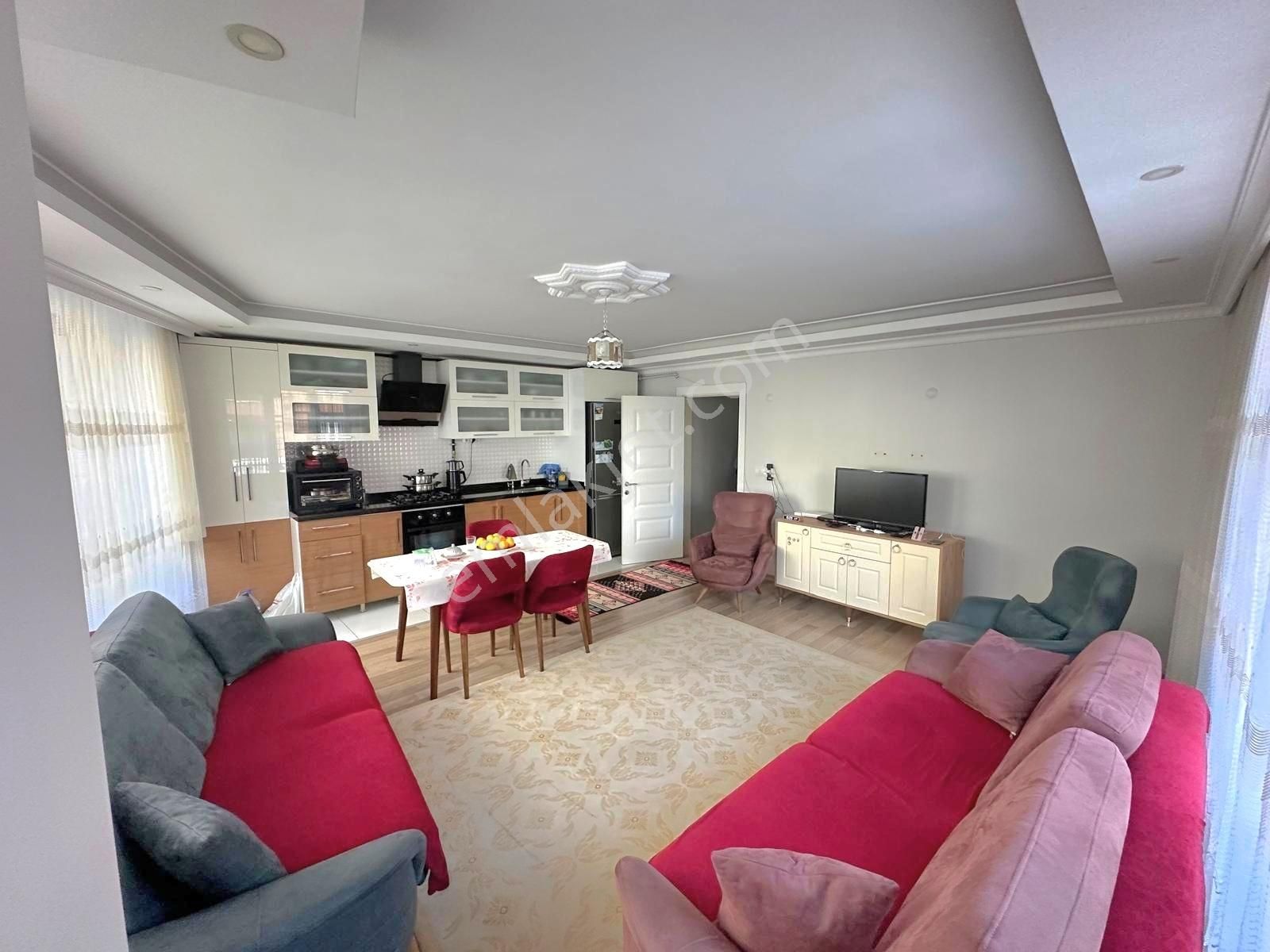 Pusula İnş.tan Ugurmumcu Mah Cadeye Yakın 90m2 1kat Daire - Görsel 2