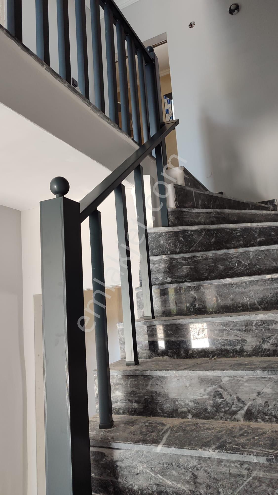 Efeler’de 3+1 Ayrı Mutfak, Kaçırılmayacak Fırsat Triplex Villa - Görsel 6