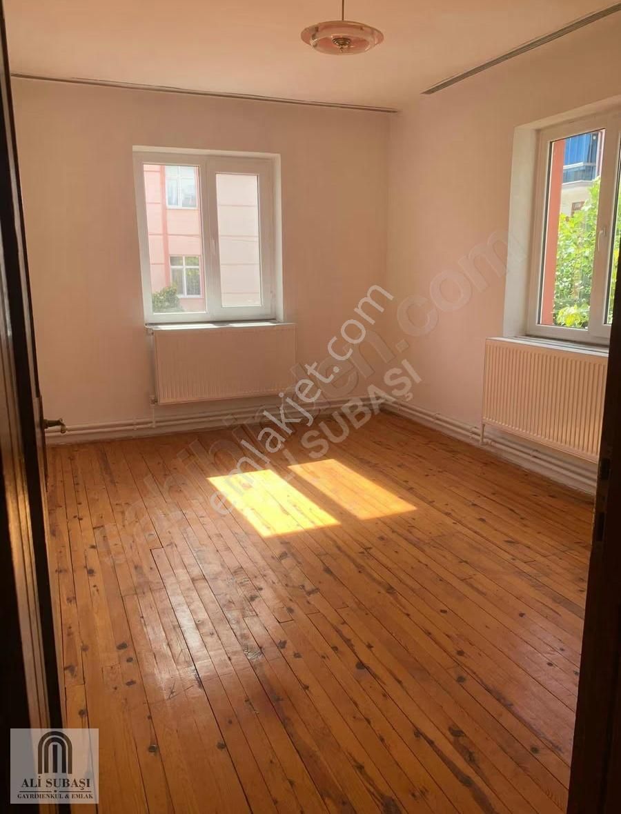 Yeni Mahalle 2.kat 3+1 150 M2 - Görsel 3