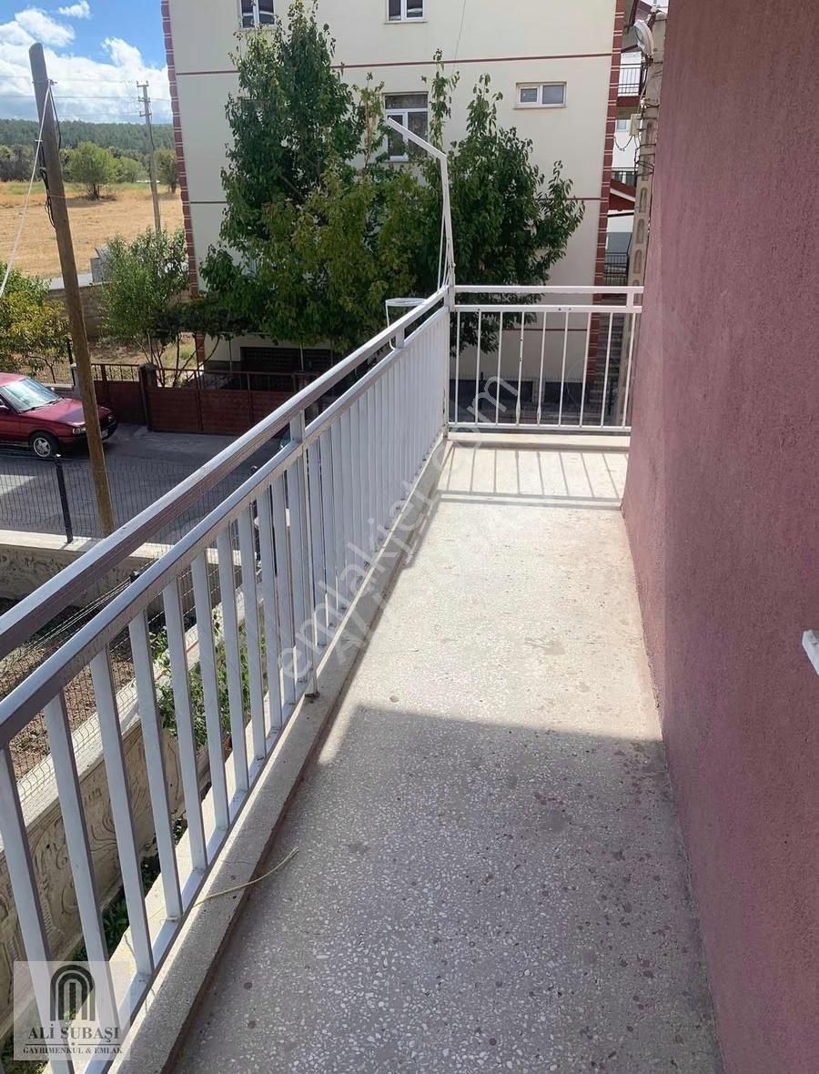 Yeni Mahalle 2.kat 3+1 150 M2 - Görsel 8