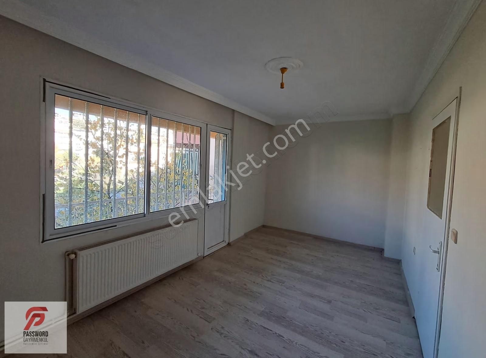 Atatürk Mahallesi Yavuz Caddesi Üzeri 3+1 Kiralık Daire - Görsel 16