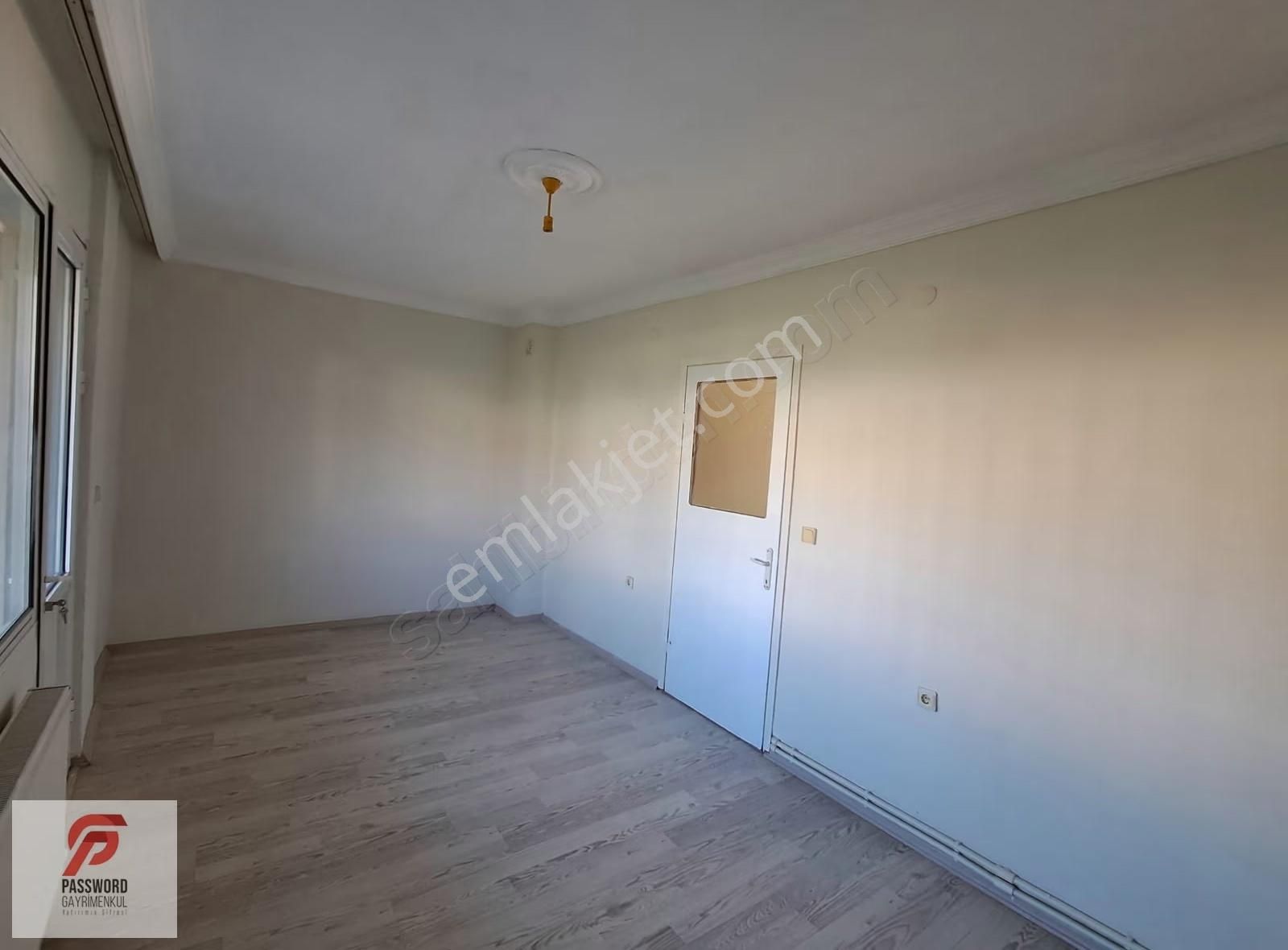 Atatürk Mahallesi Yavuz Caddesi Üzeri 3+1 Kiralık Daire - Görsel 17