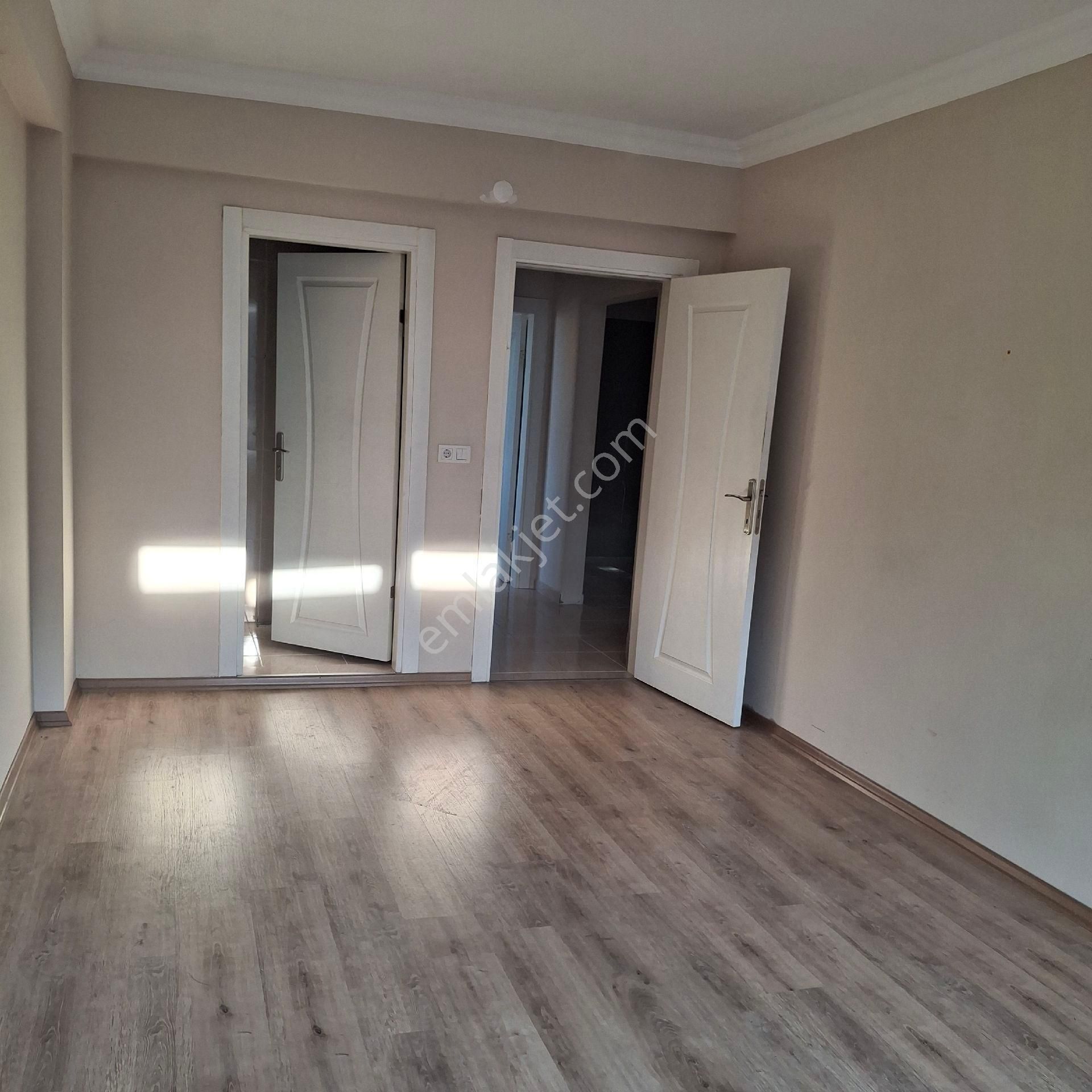T.dağ Muratlı İstiklal Kurtpınar Mah.de Geniş ,aydınlık ( 3+1 ) 4. Kat Daire Kiralıktır. - Görsel 34