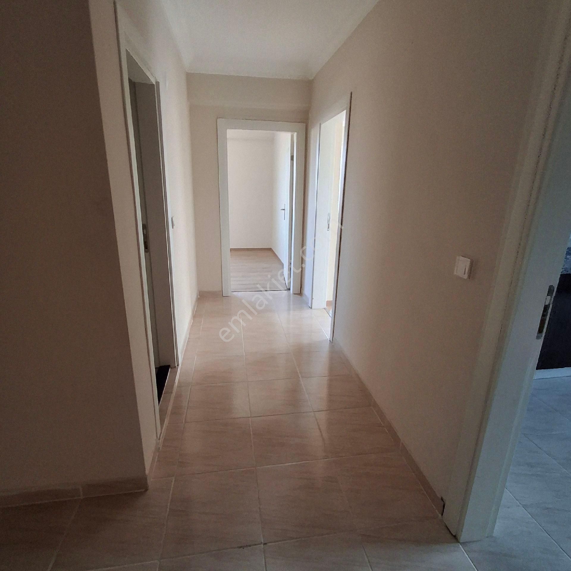 T.dağ Muratlı İstiklal Kurtpınar Mah.de Geniş ,aydınlık ( 3+1 ) 4. Kat Daire Kiralıktır. - Görsel 23