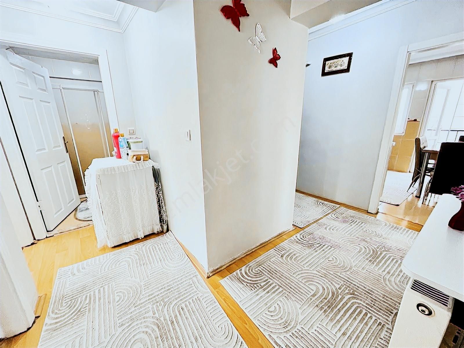 Sincan Tandoğan Mh.3+1 Bağımsız Ara Katta (13 Yaş)ön Cephe Daire - Görsel 8