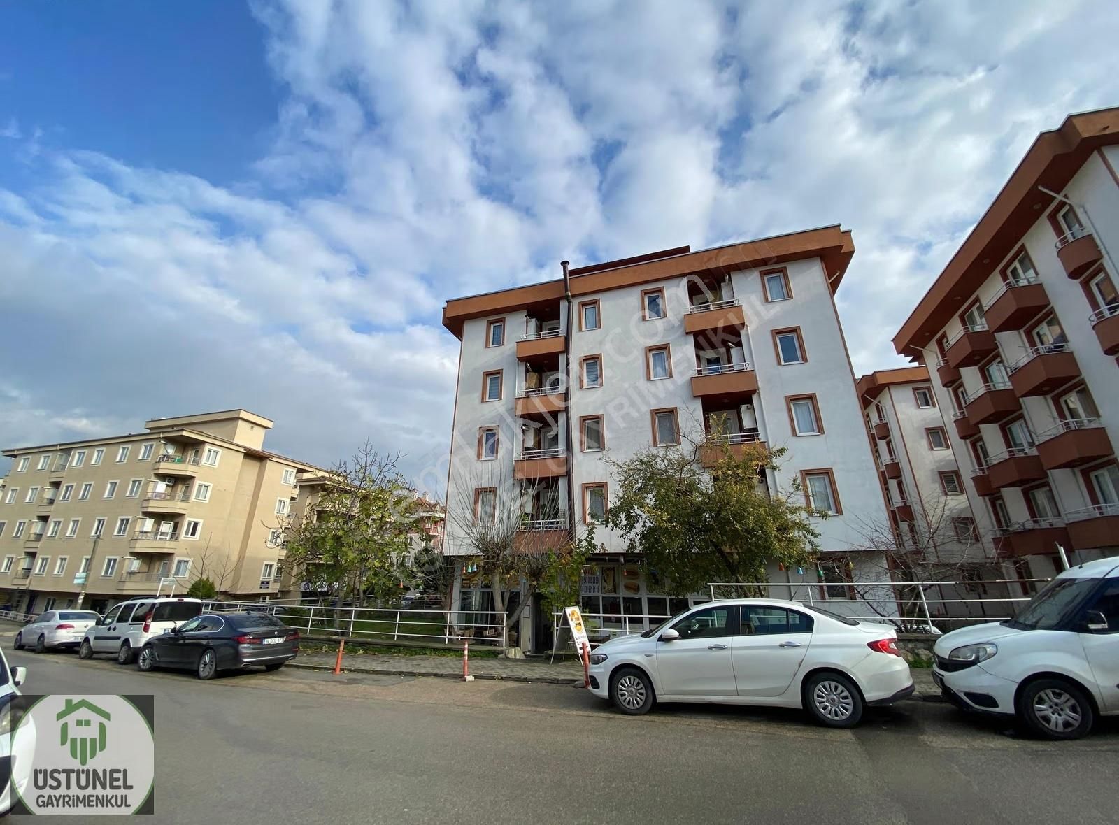 Üstünel'den Görükle Merkezde 3 Balkonlu Satılık 2+1 Daire - Görsel 15