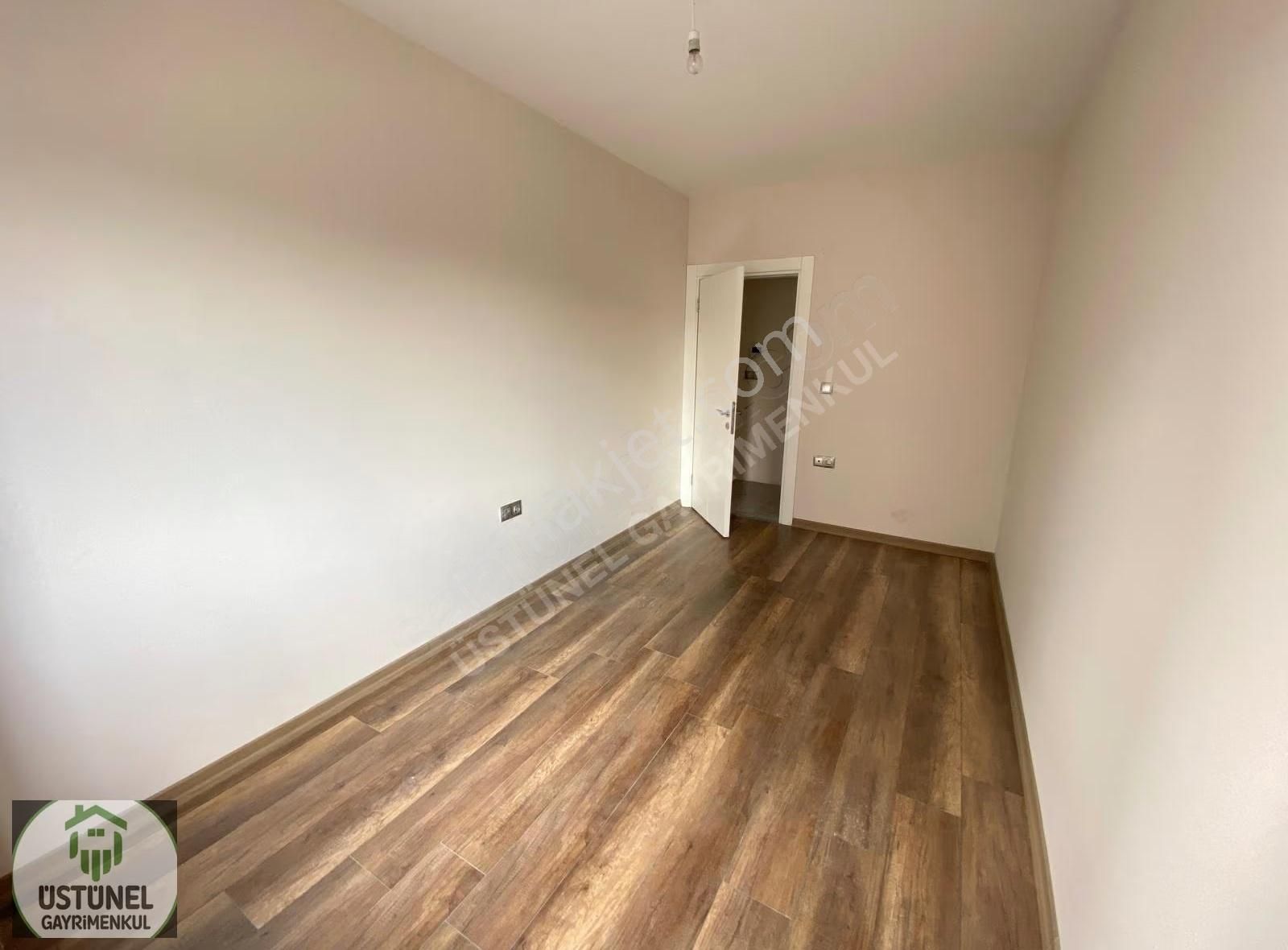 Üstünel'den Aile Sitesinde Geniş 4+1 Ters Dubleks Satılık Daire - Görsel 25