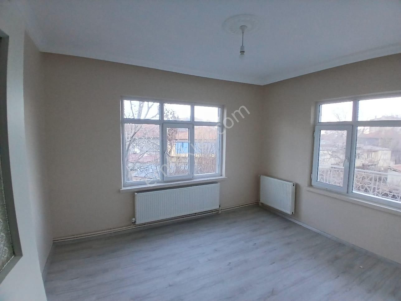 Akçay Emlak'tan Akşehir Seyran Mahallesi Nihat Dayanık Okulu Civarı Ara Kat Kiralık 3+1 Daire - Görsel 11