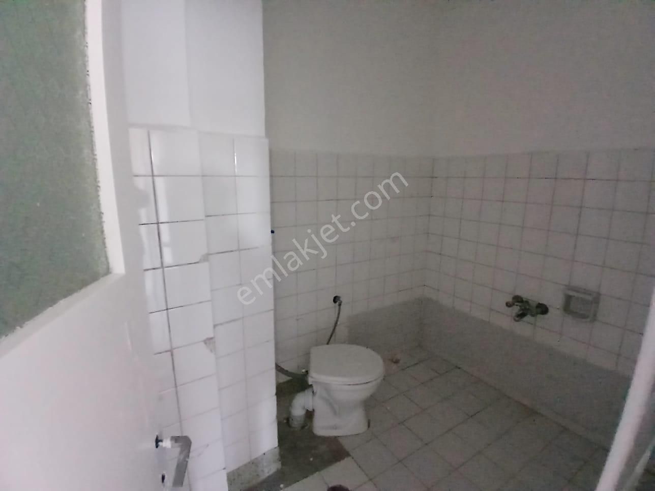 Akçay Emlak'tan Akşehir Seyran Mahallesi Nihat Dayanık Okulu Civarı Ara Kat Kiralık 3+1 Daire - Görsel 22