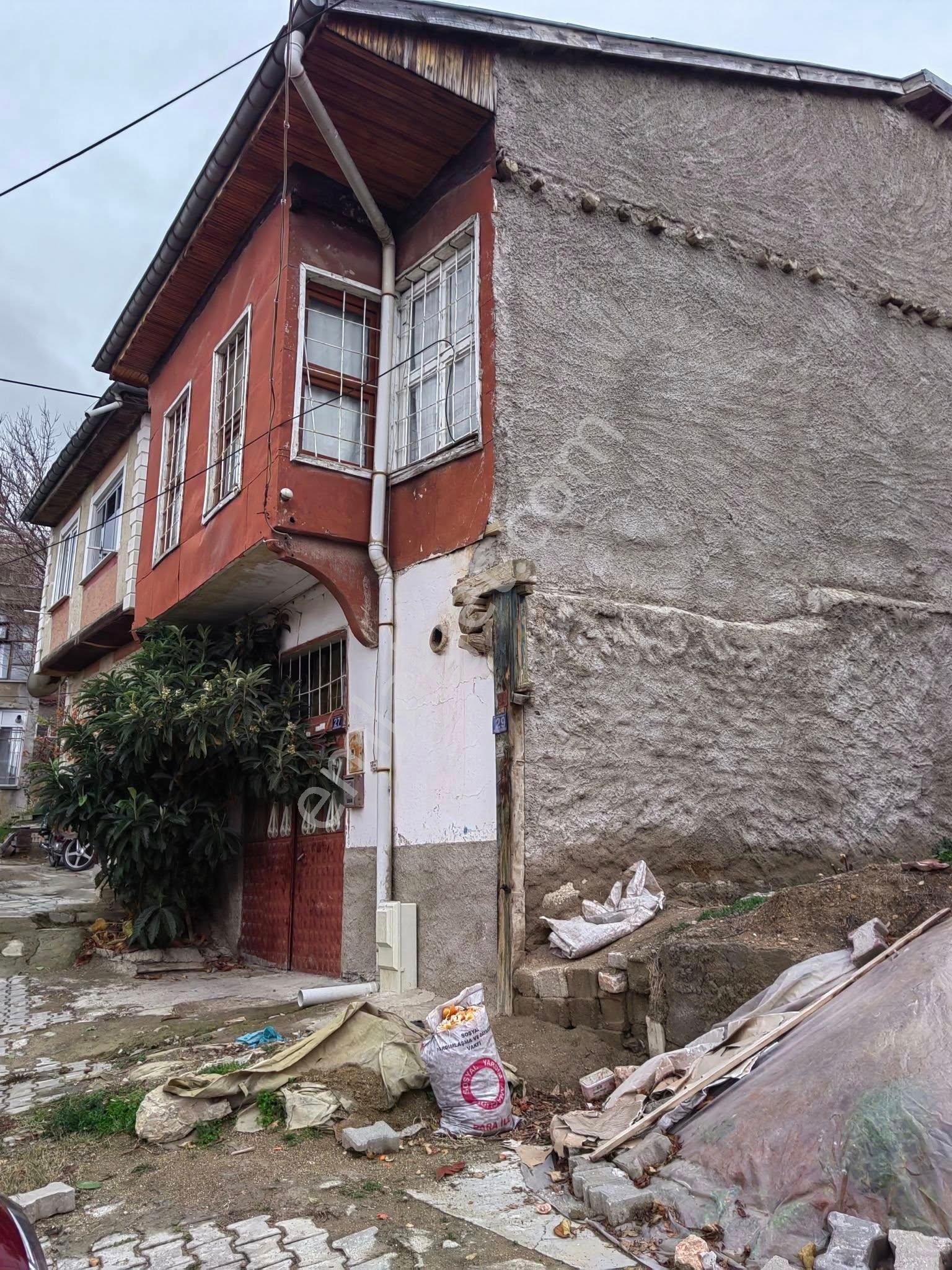 Nasreddin Emlaktan Seydi Mahmut Hayrani Karşısı Satılık Müstakil Ev - Görsel 5