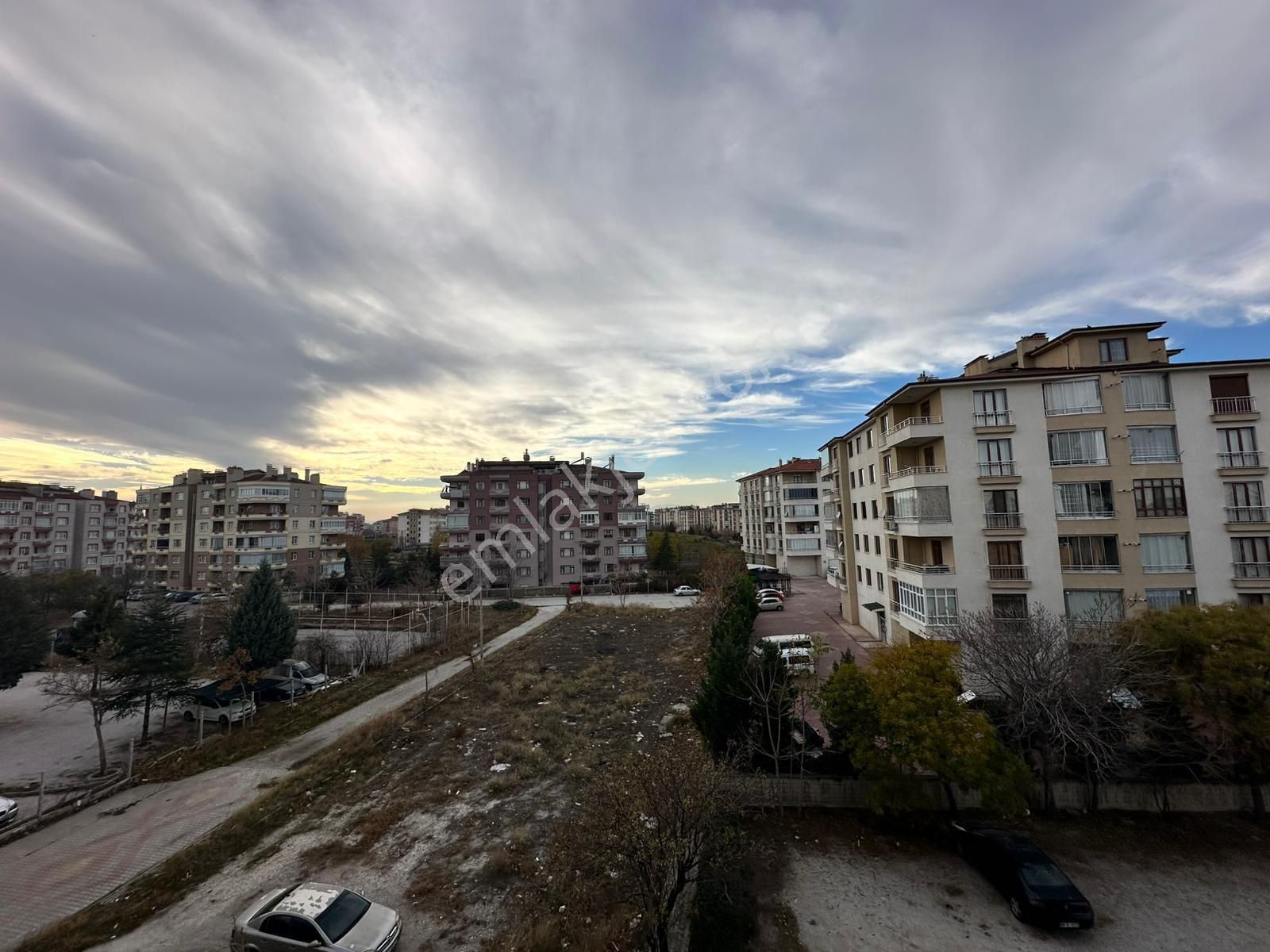 Fetih Mh Fetihkent Sitelerinde Satılık Arakat 3+1 Geniş Daire - Görsel 22