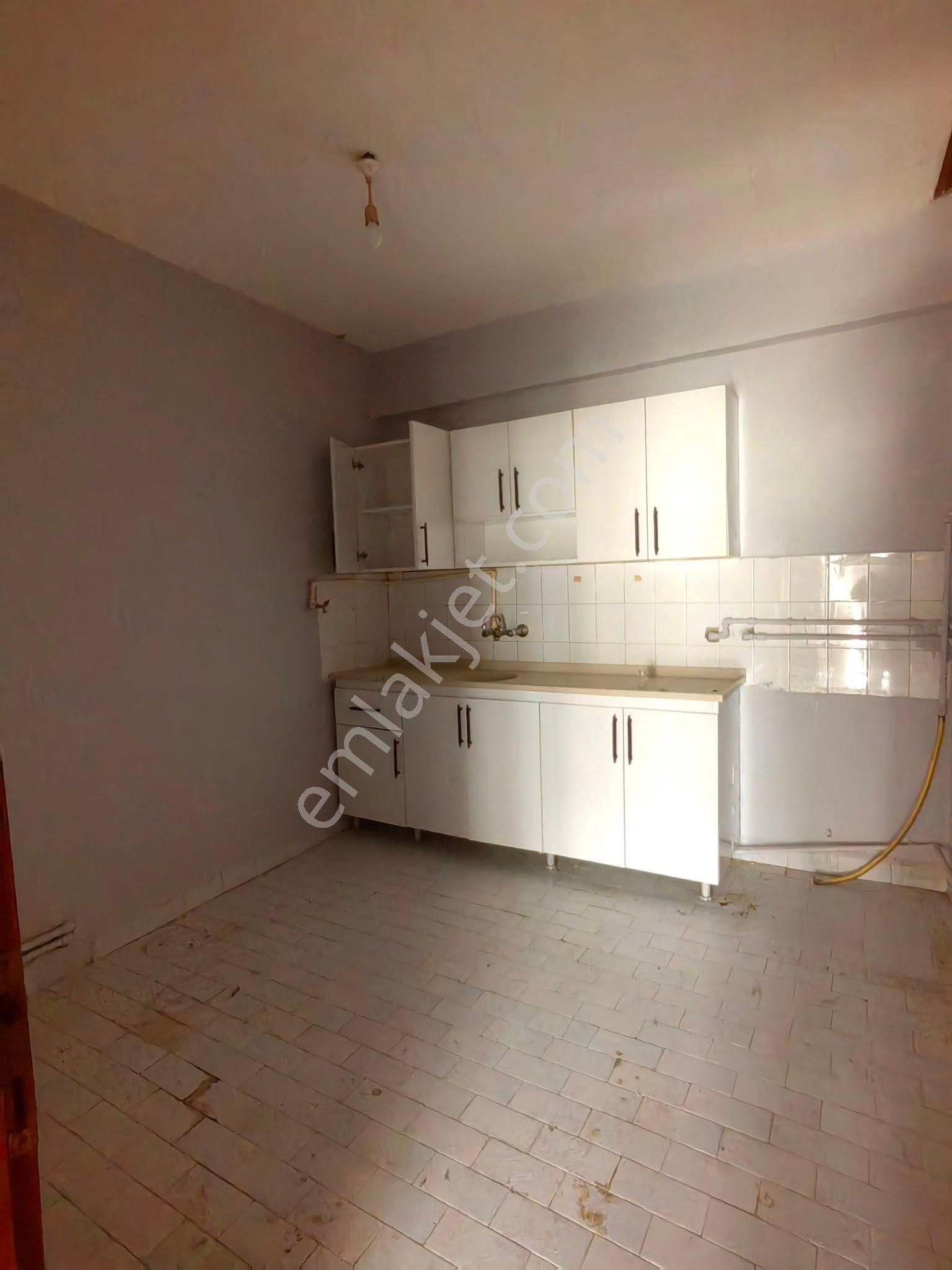 Nasreddin Emlaktan Çarşı Merkezde Satılık Daire - Görsel 5