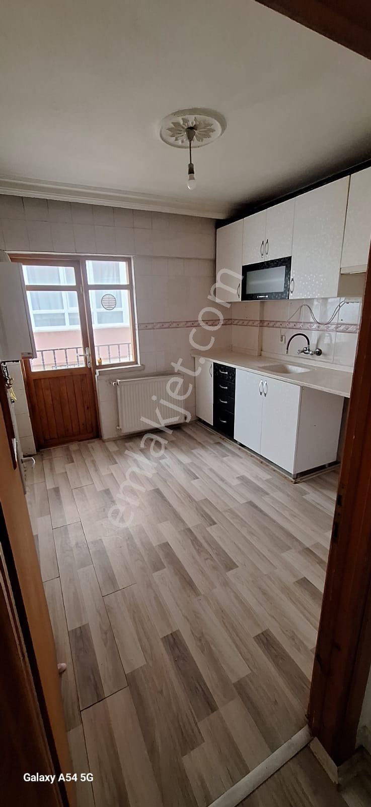 Mç Emlak'tan Etimesgut Kazımkarabekir Mah'de 3+1 Muhteşem Konumda Fırsat Satılık Daire - Görsel 2